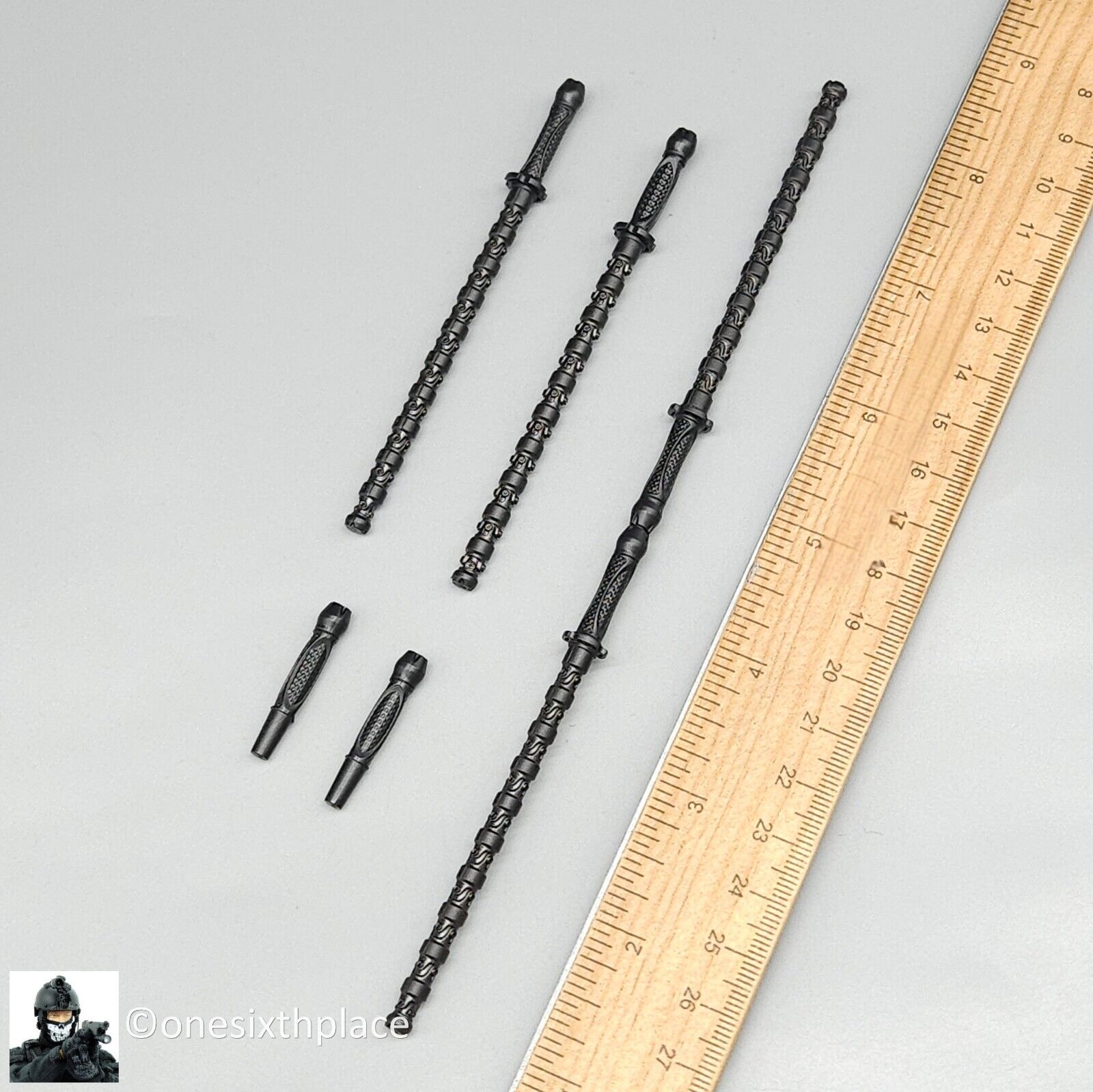 1:6 scale Hot Toys Avengers Endgame Black Widow Batons Set for 12" Figures