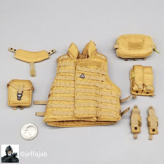 1:6 Scale Flagset Female USMC Dog Trainer Tan Vest w/ Pouches for 12" Figures