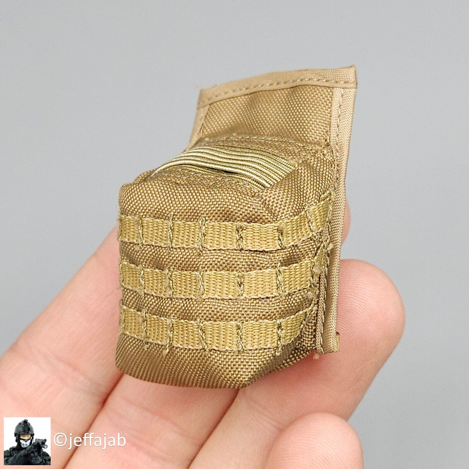 1:6 Soldier Story SF ODA Assault Team Leader Tan Dump Pouch for 12" Figures