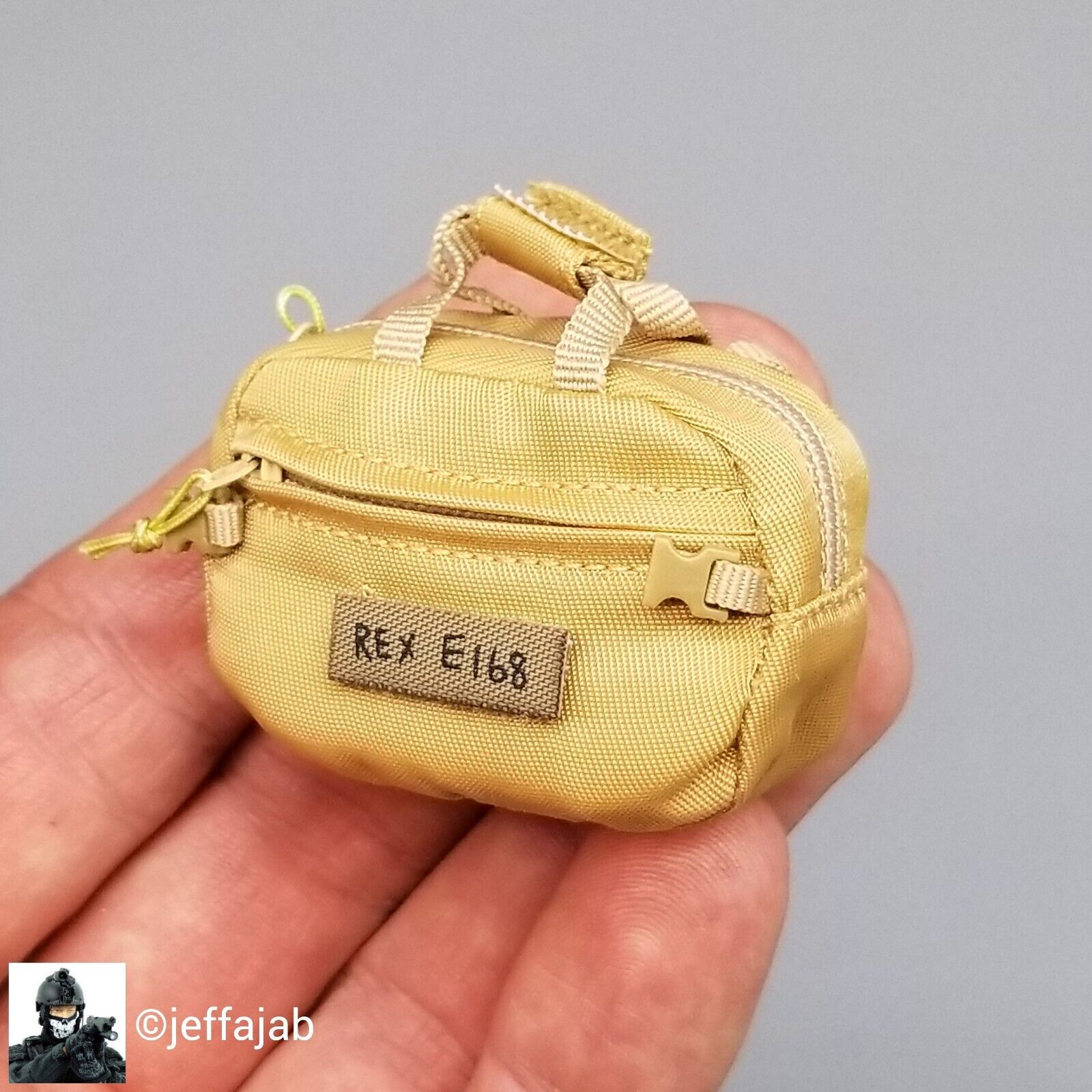 1:6 Scale Flagset Female USMC Dog Trainer Large Tan Utility Pouch for 12" Figure