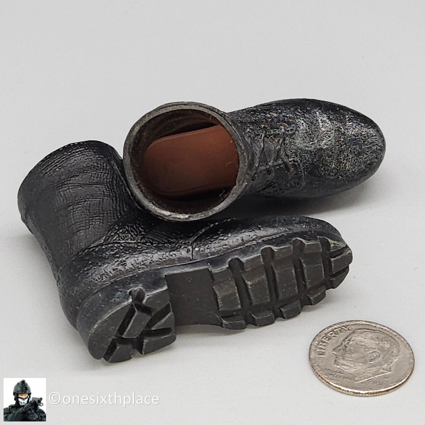 1:6 scale Dragon Black Combat Boots Light Weathering (Foot Type) for 12" Figures