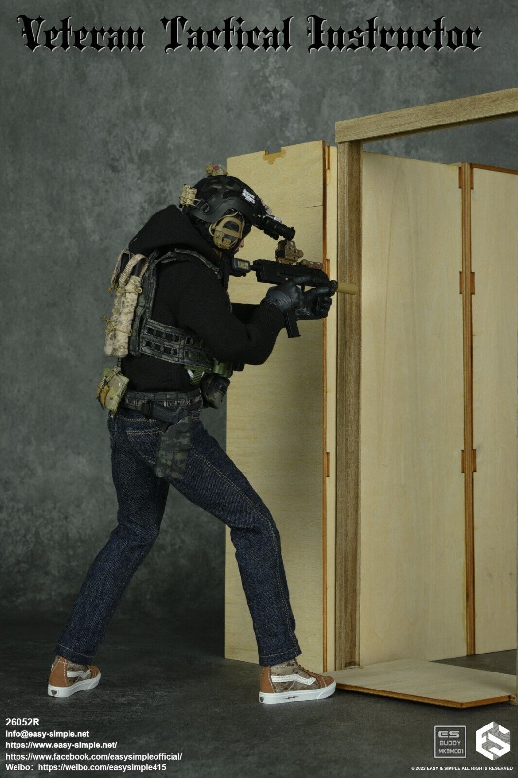 1:6 Easy & Simple Veteran Tactical Instructor C4 Breaching Explosives Set 12"