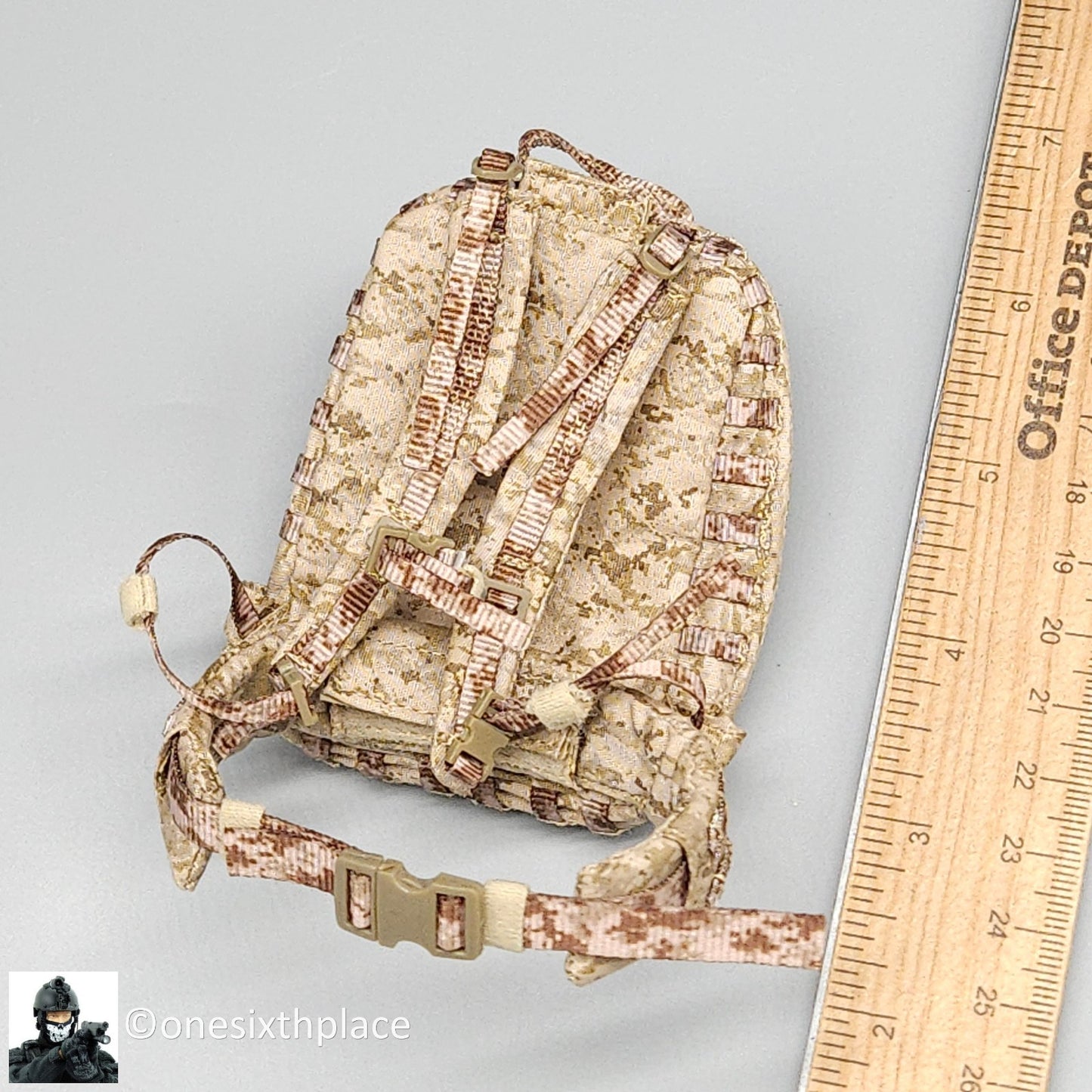 1:6 Easy & Simple Surveillance Team Chief AOR1 2670B Slim Medic Backpack w/ Belt