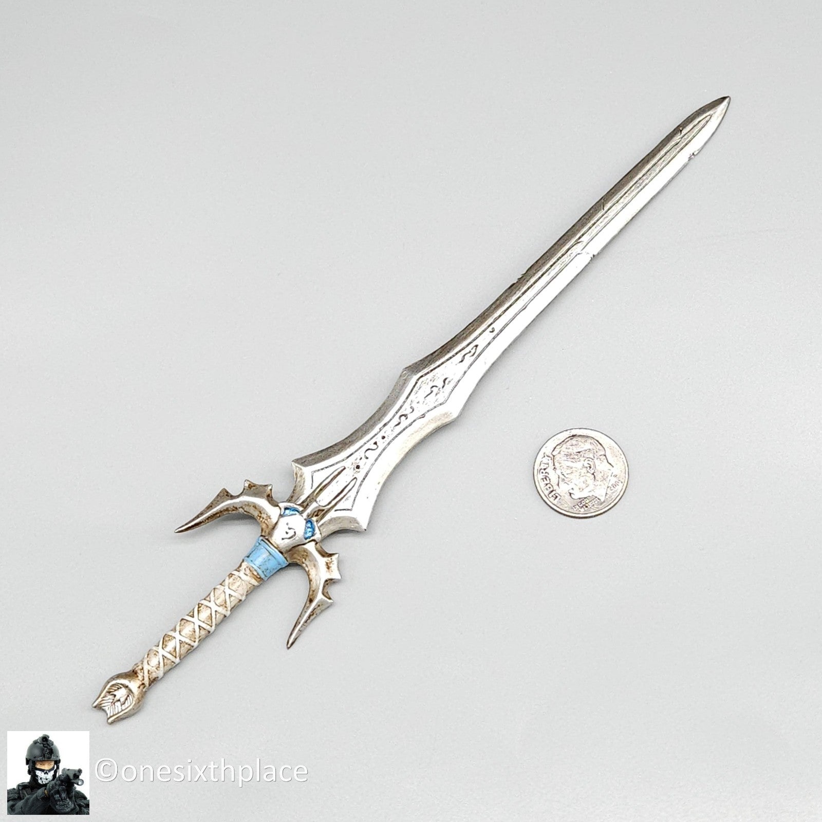 1:6 TBLeague PL2022-202B Hell’s Messenger Silver Sword (Plastic) for 12" Figures