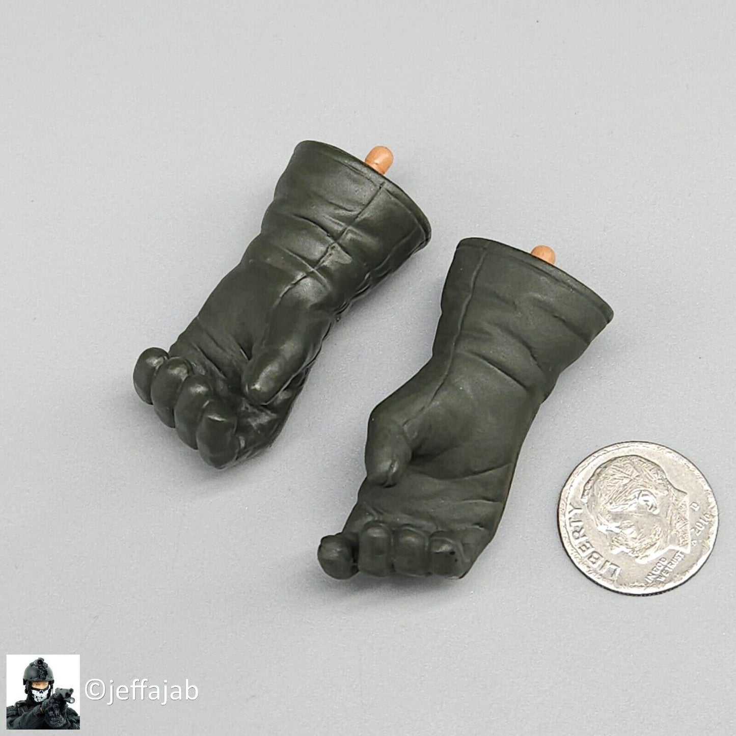 1:6 Dragon Green Gloved Hands for 12" Figures SEAL Pilot
