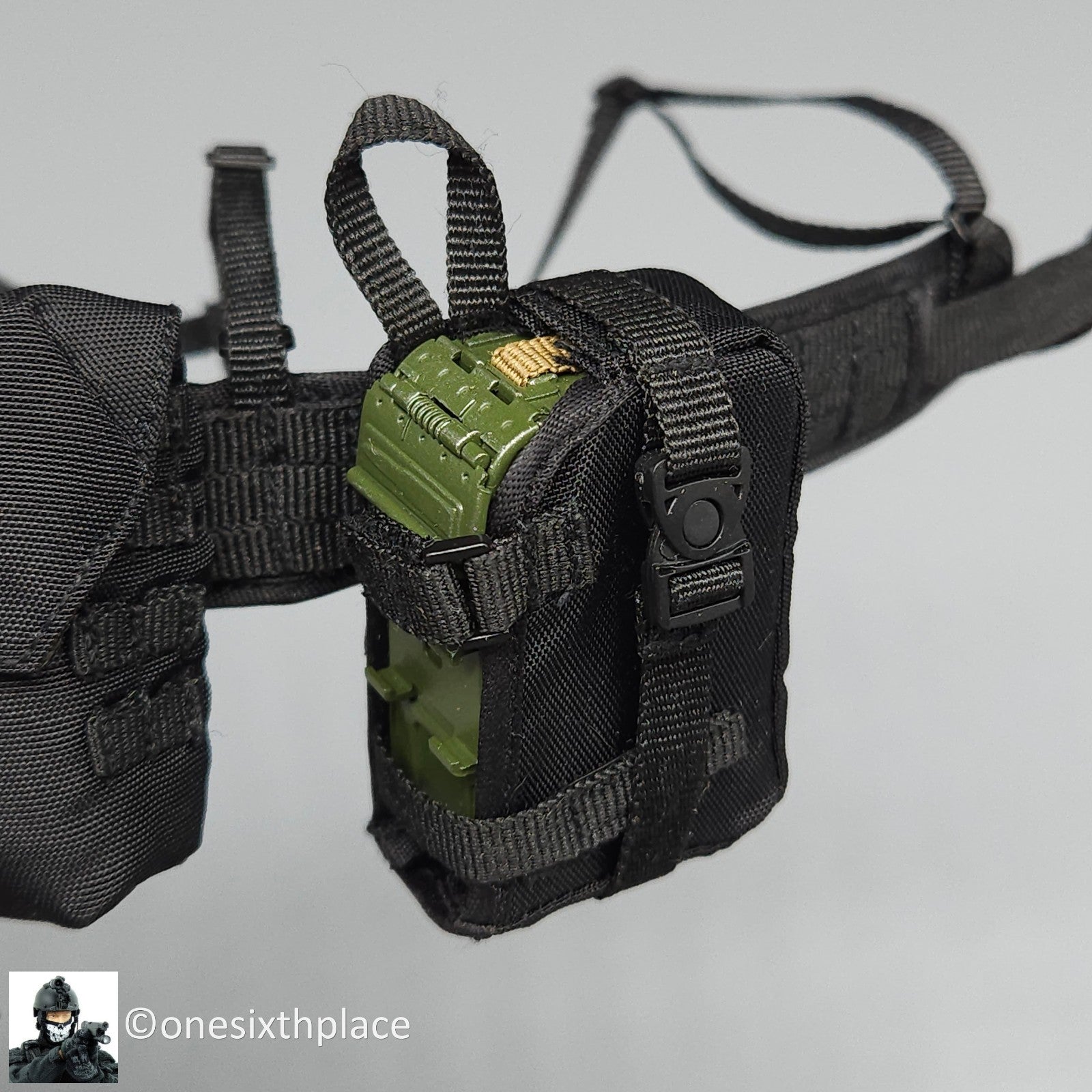 1:6 scale DamToys Russian Spetsnaz MVD SOBR Gunner Black MOLLE Belt w/ PKM Pouch