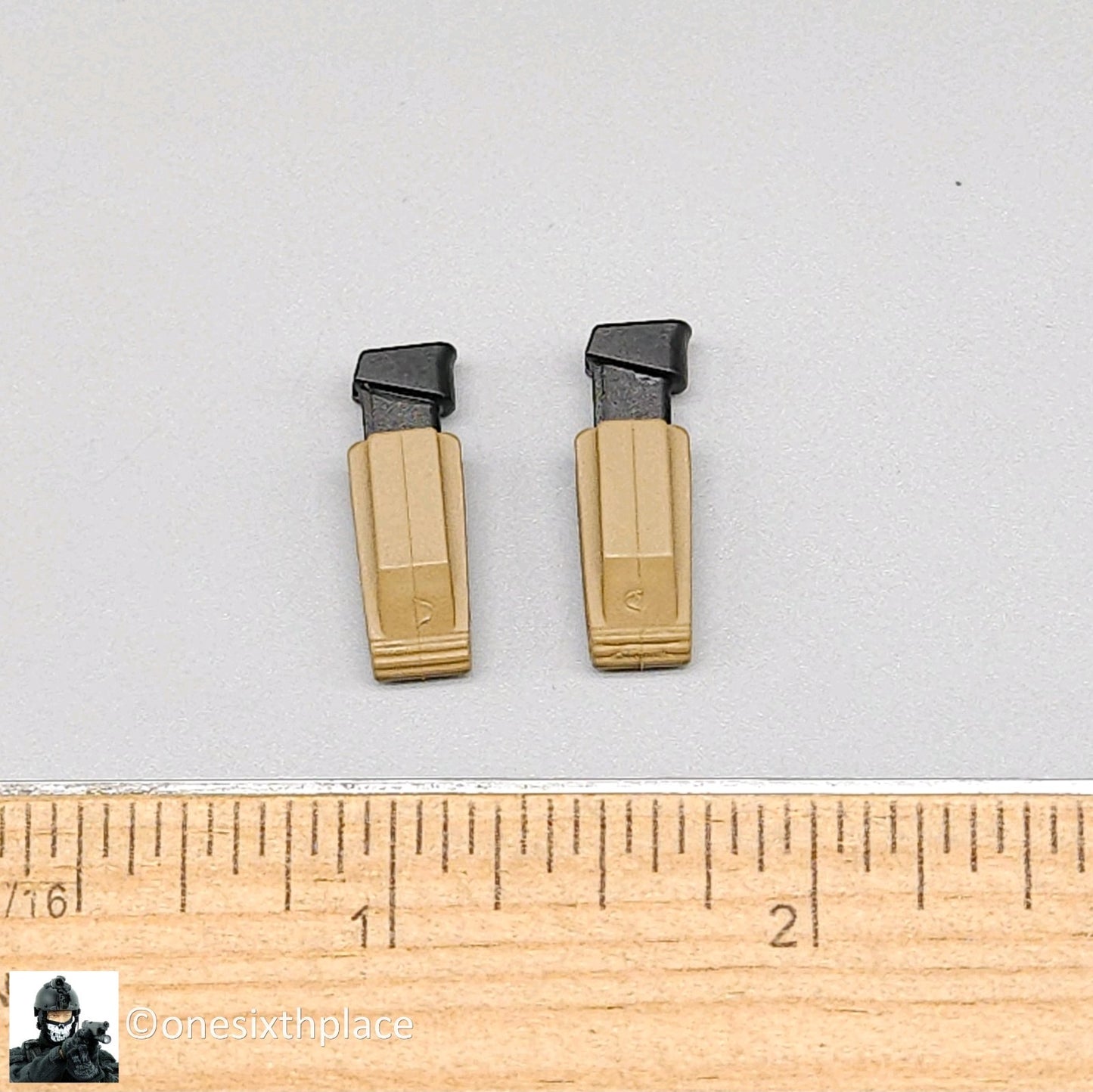 1:6 scale Easy & Simple Coalition Forces Tan Pistol Pouches w/ Ammo Mags 26065RA
