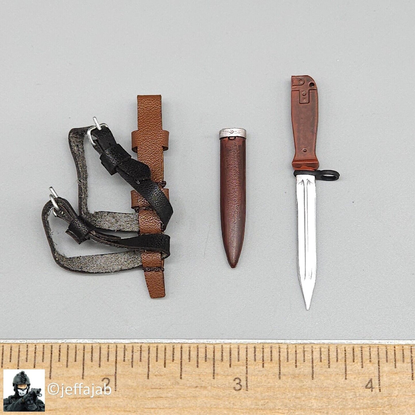 1:6 Flagset Female Red Alert Soviet Tank Lt Galina Knife w/ Sheath 12" Figures
