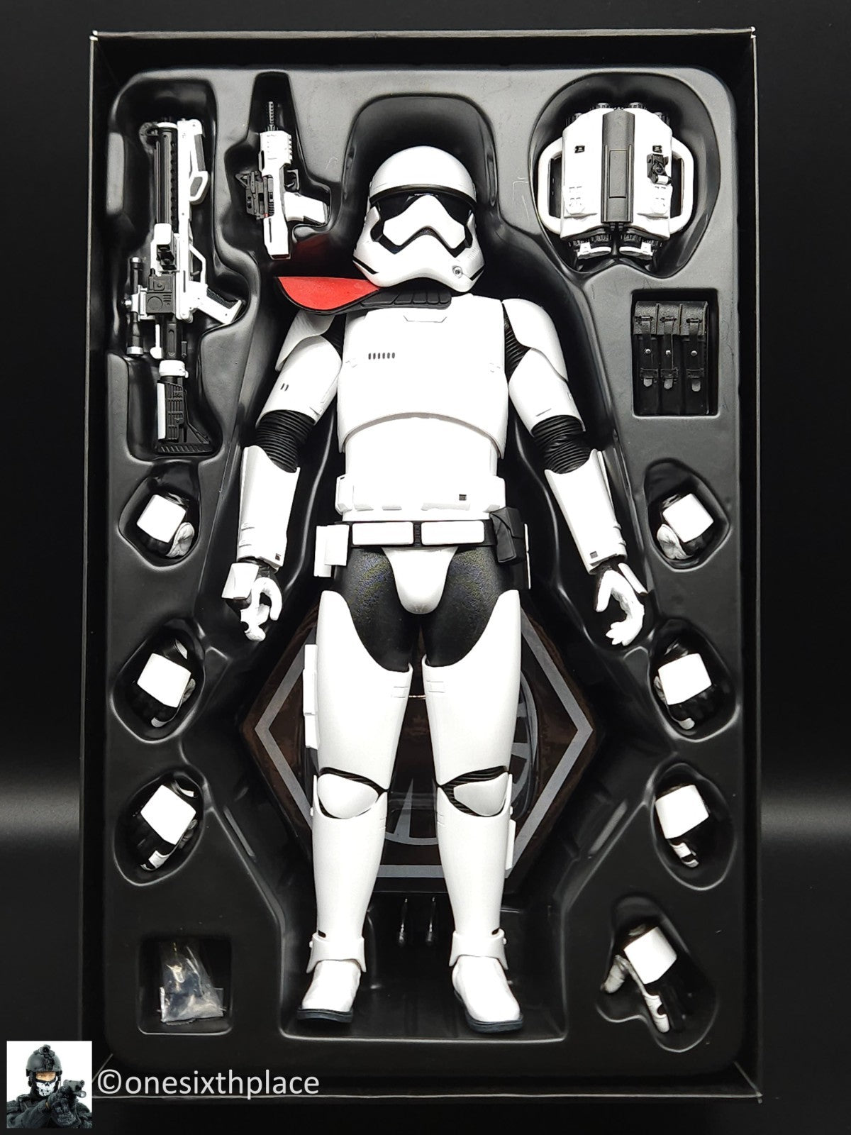 1:6 scale Hot Toys Star Wars First Order Stormtrooper Officer 12" Figure MMS334
