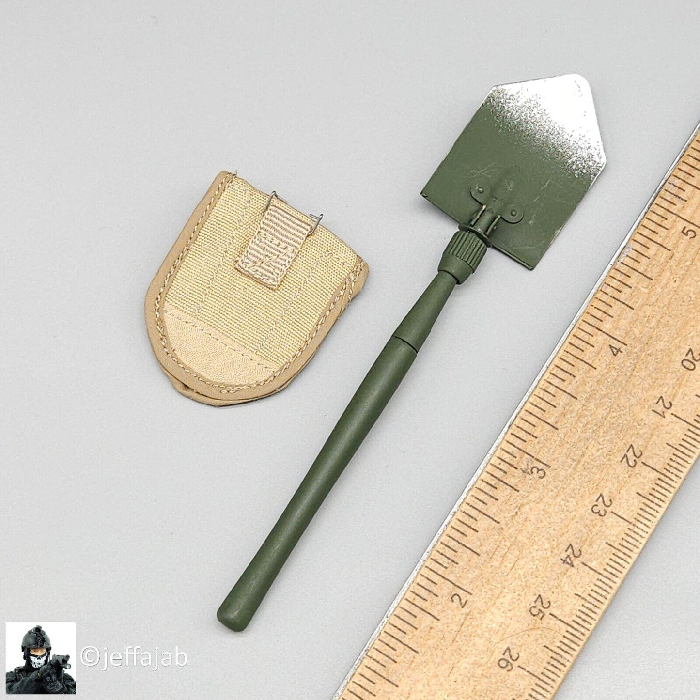 1:6 scale Soldier Story WWII US 101st Airborne Pvt Ryan M43 Shovel w/ Pouch