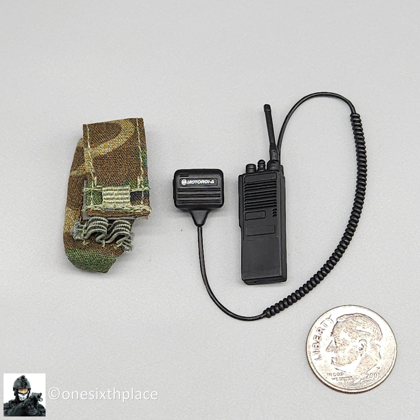 1:6 scale Dragon USMC Curtis Desert Woodland Radio w/ Pouch for 12" Figures