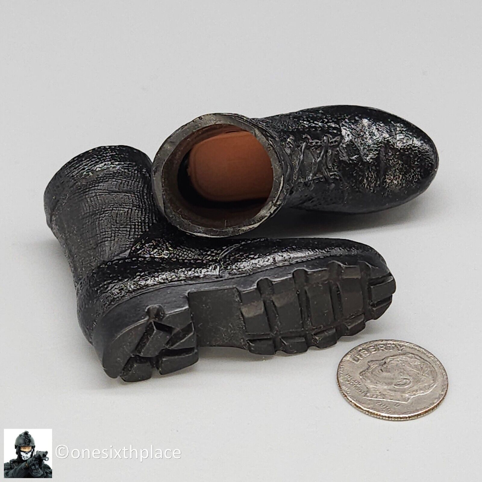 1:6 scale Dragon Ranger Phil Gloss Black Combat Boots (Foot Type) for 12" Figure