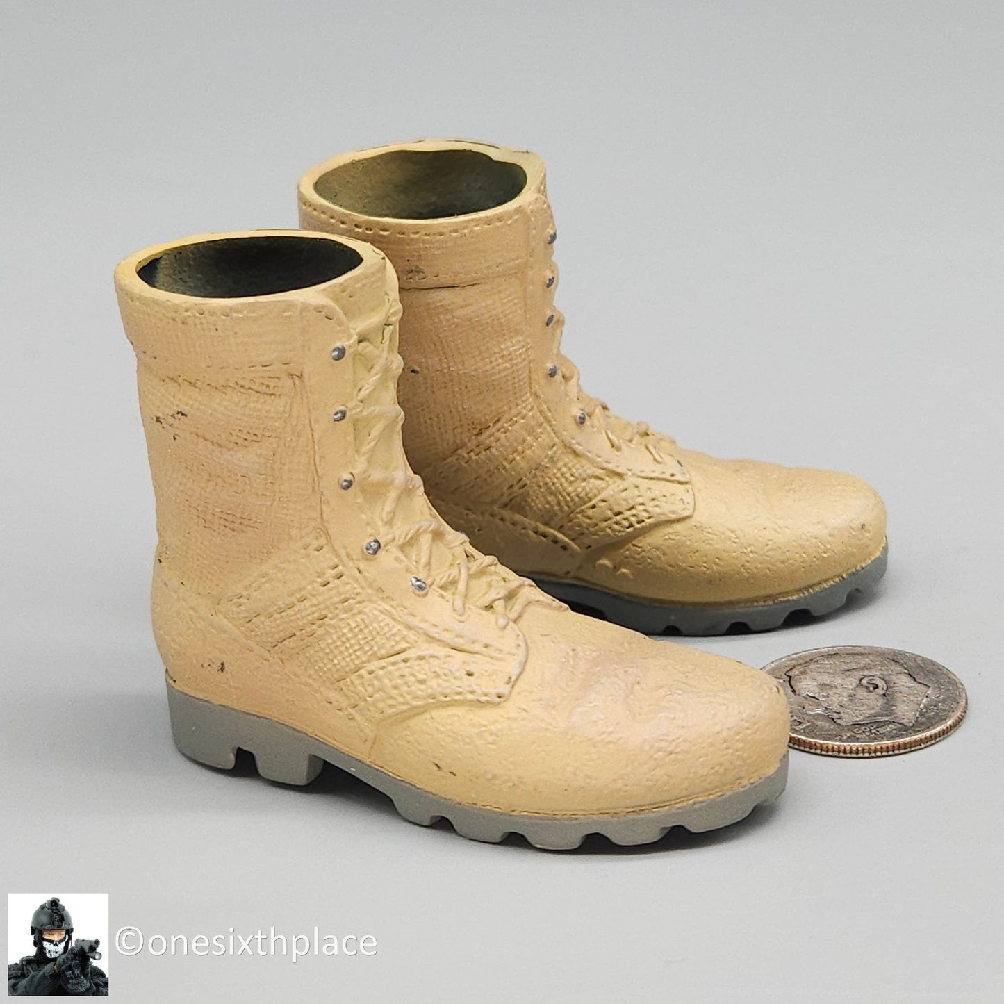 1:6 scale Dragon USMC Curtis Desert Combat Boots (Foot Type) for 12" Figures