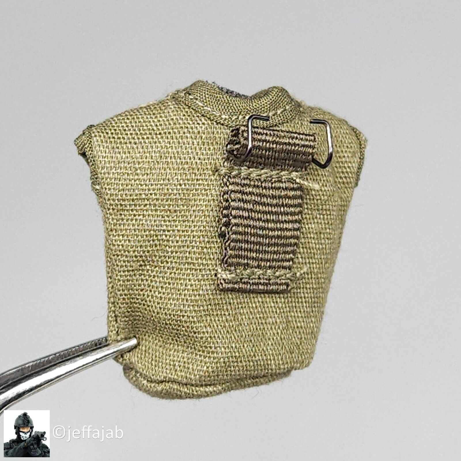 1:6 Ujindou Vietnam MACV-SOG Cross-Border Operation Canteen w/ Wire Hooks