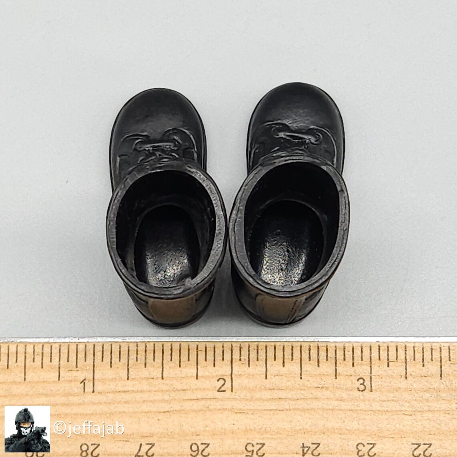 1:6 scale Ultimate Soldier Basic Black Combat Boots (Foot Type) for 12" Figures