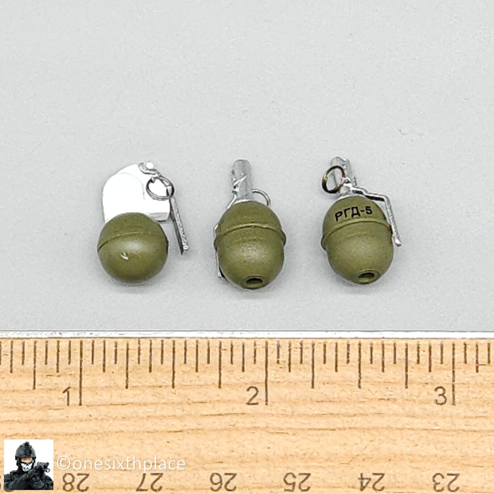 1:6 Easy Simple Russian 561st Emergency Rescue Syria 2018 Grenades (x3)