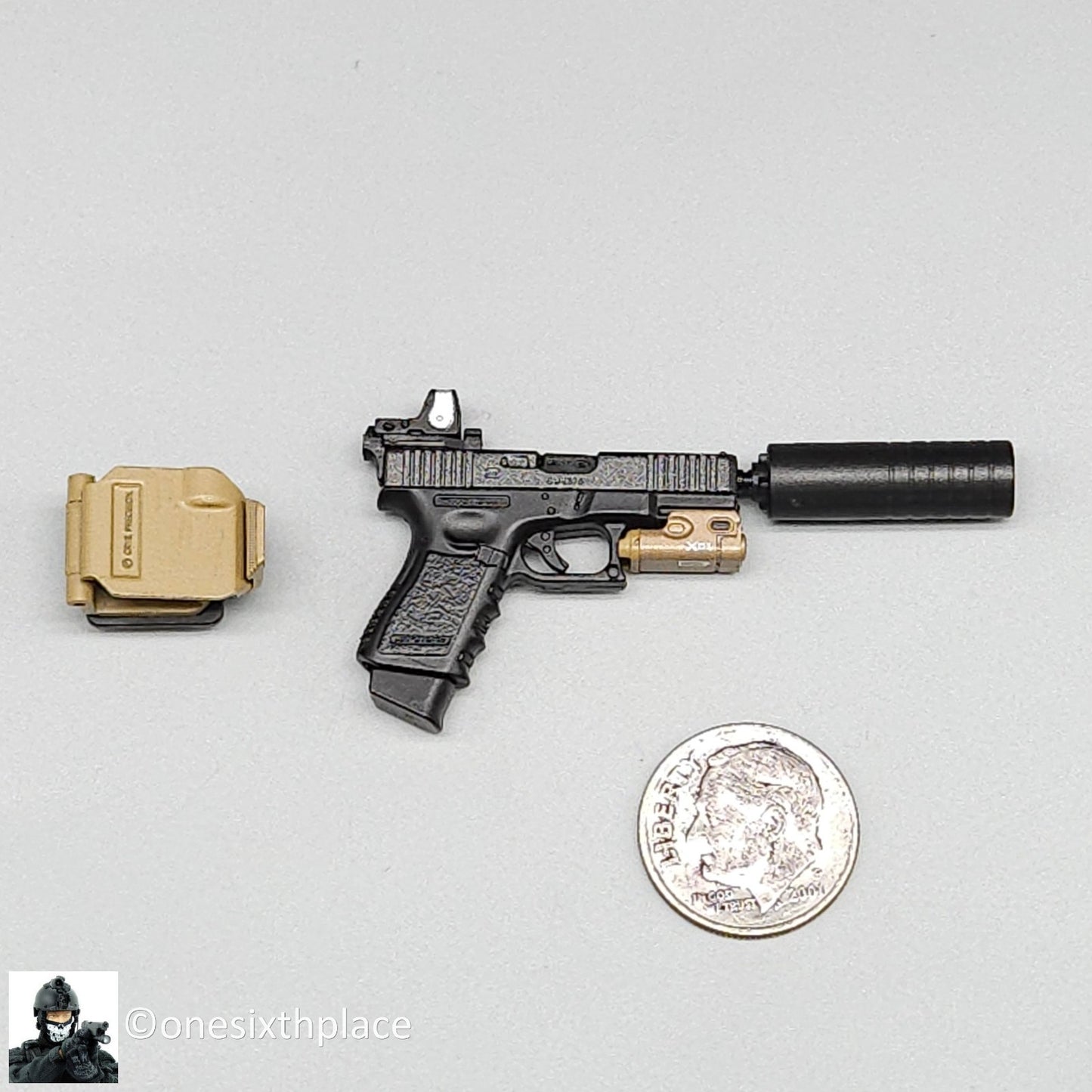 1:6 scale Easy & Simple Coalition Forces G19 Pistol w/ Holster 26065RA