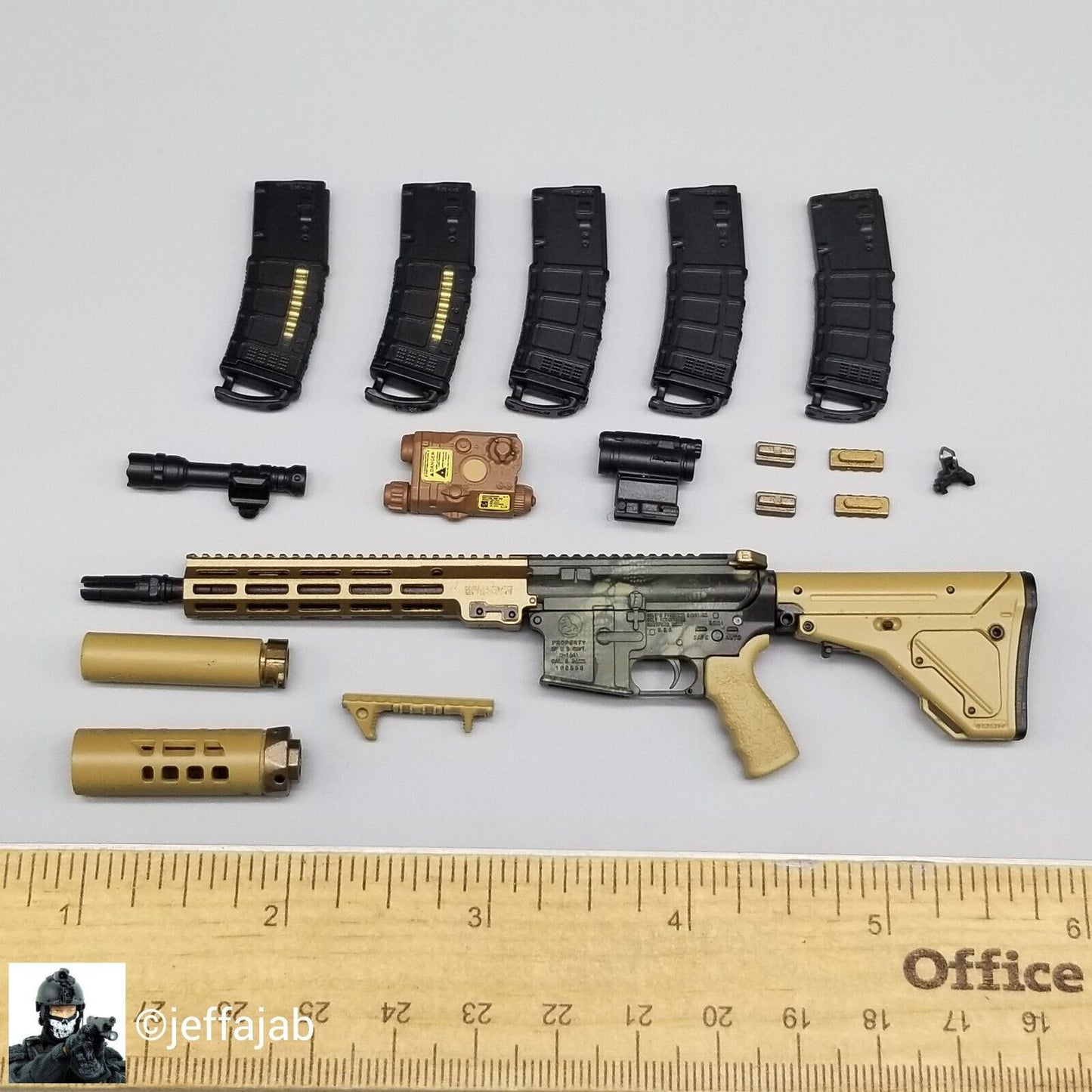 1:6 Easy & Simple Special Forces Group Crisis Response Force URGi M4 Rifle Set