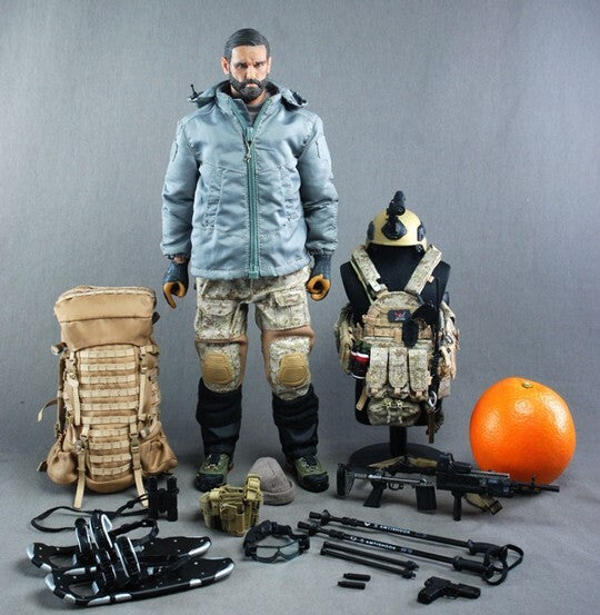 1:6 scale Toys City AOR1 Camo Admin Pouch for 12" Figures