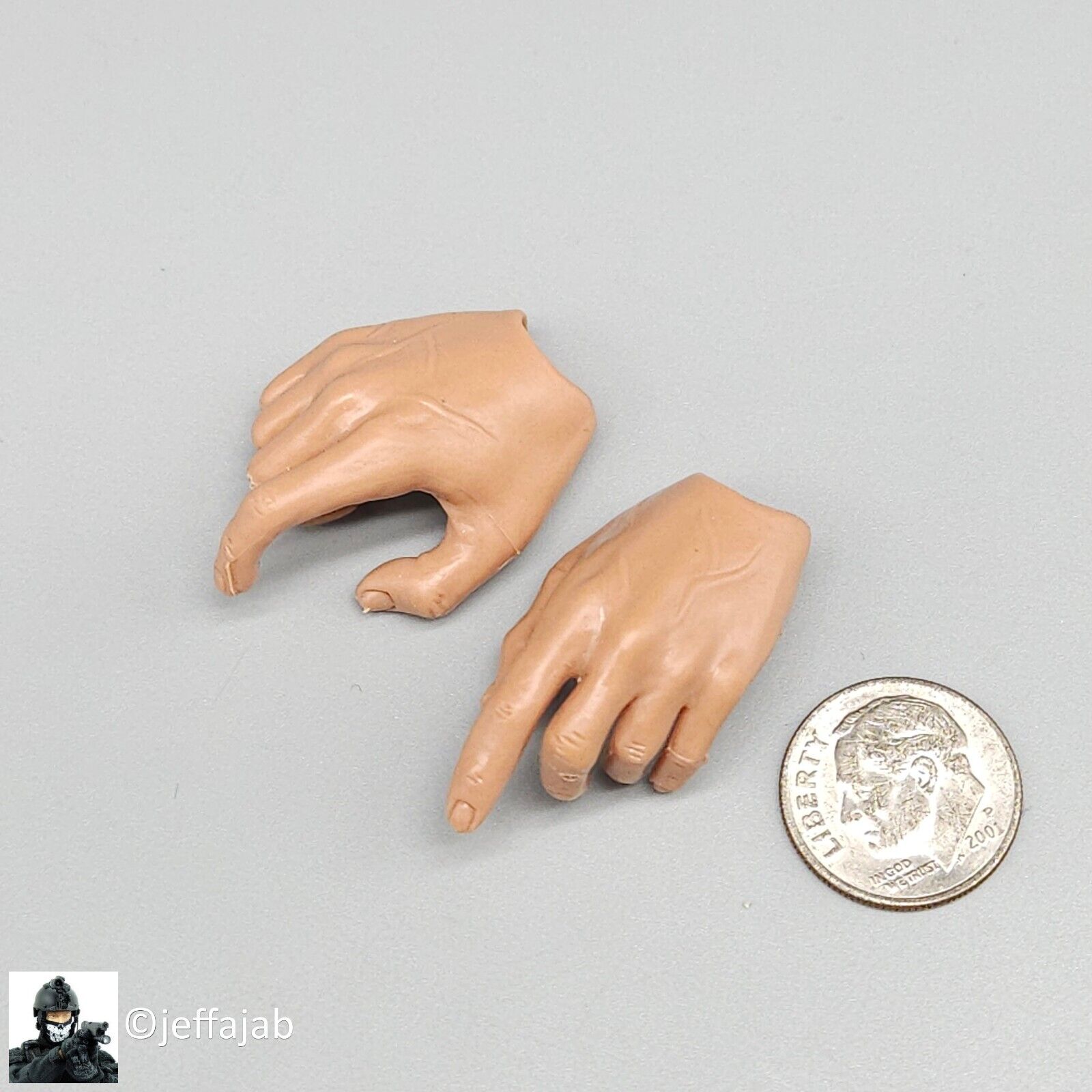1:6 Hot Toys Style Replacement Male Nude Hands (x2) for 12" Figures