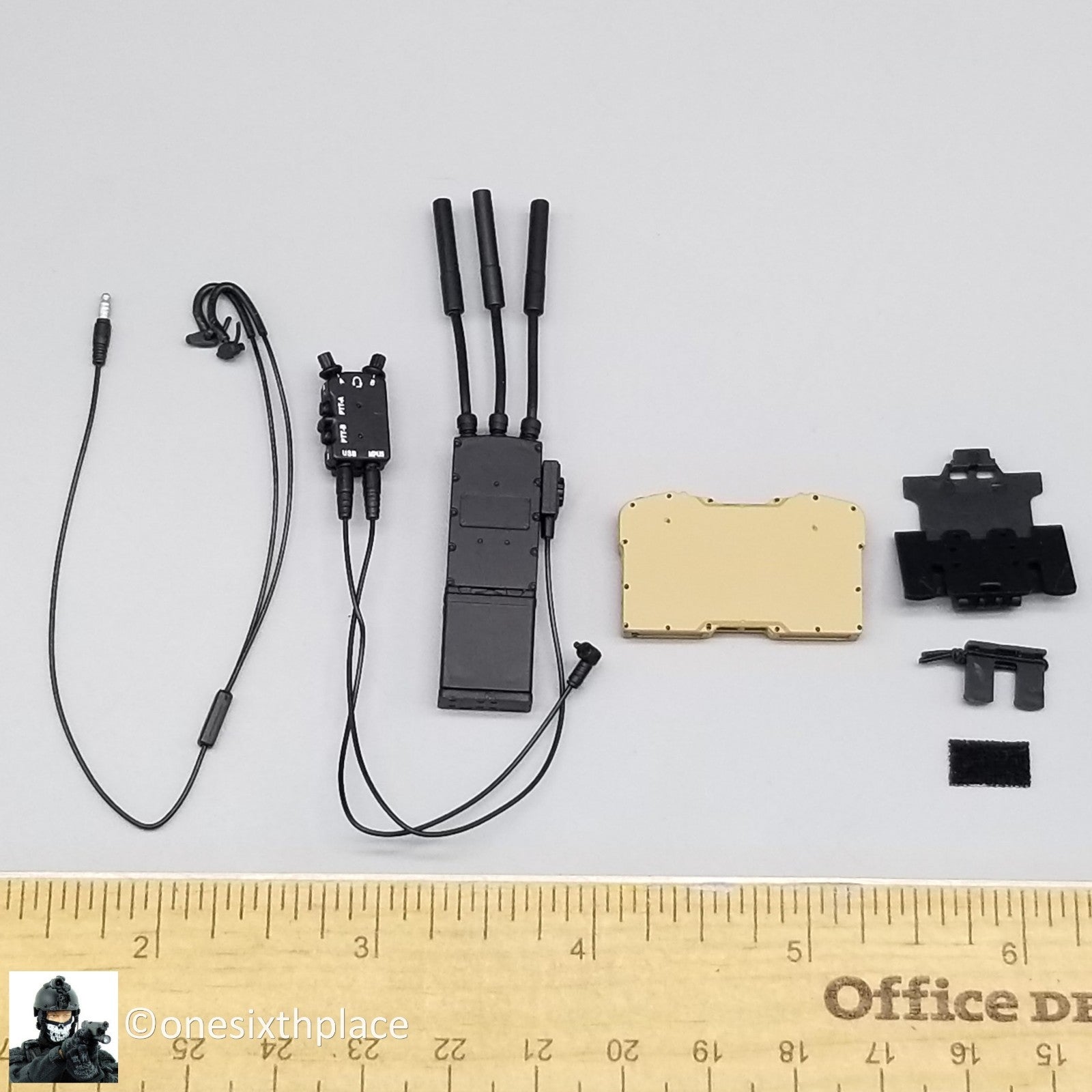 1:6 Easy & Simple NSWDG Infiltration Team Radio w/ Tactical Phone for 12" Figure