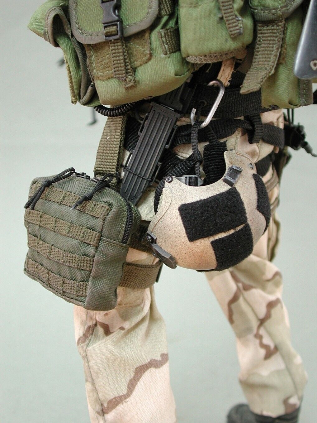 1:6 scale Hot Toys US Navy SEAL Water Edge Operation MK43 Mod0 Gunner 12" Figure
