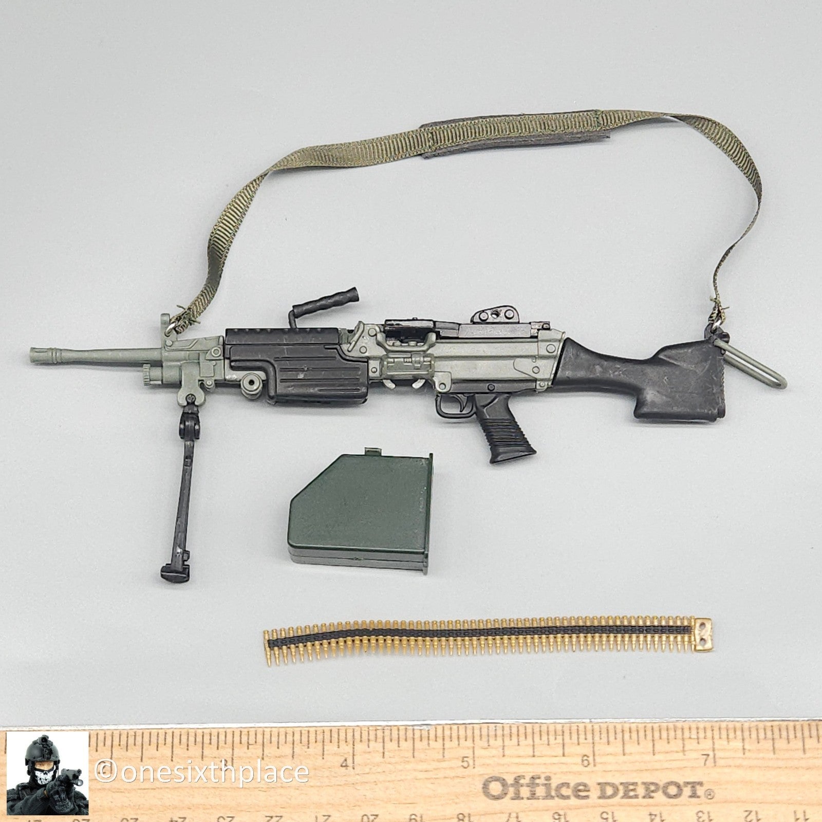 1:6 scale Hasbro GI Joe M249 SAW Machine Gun for 12" Figures