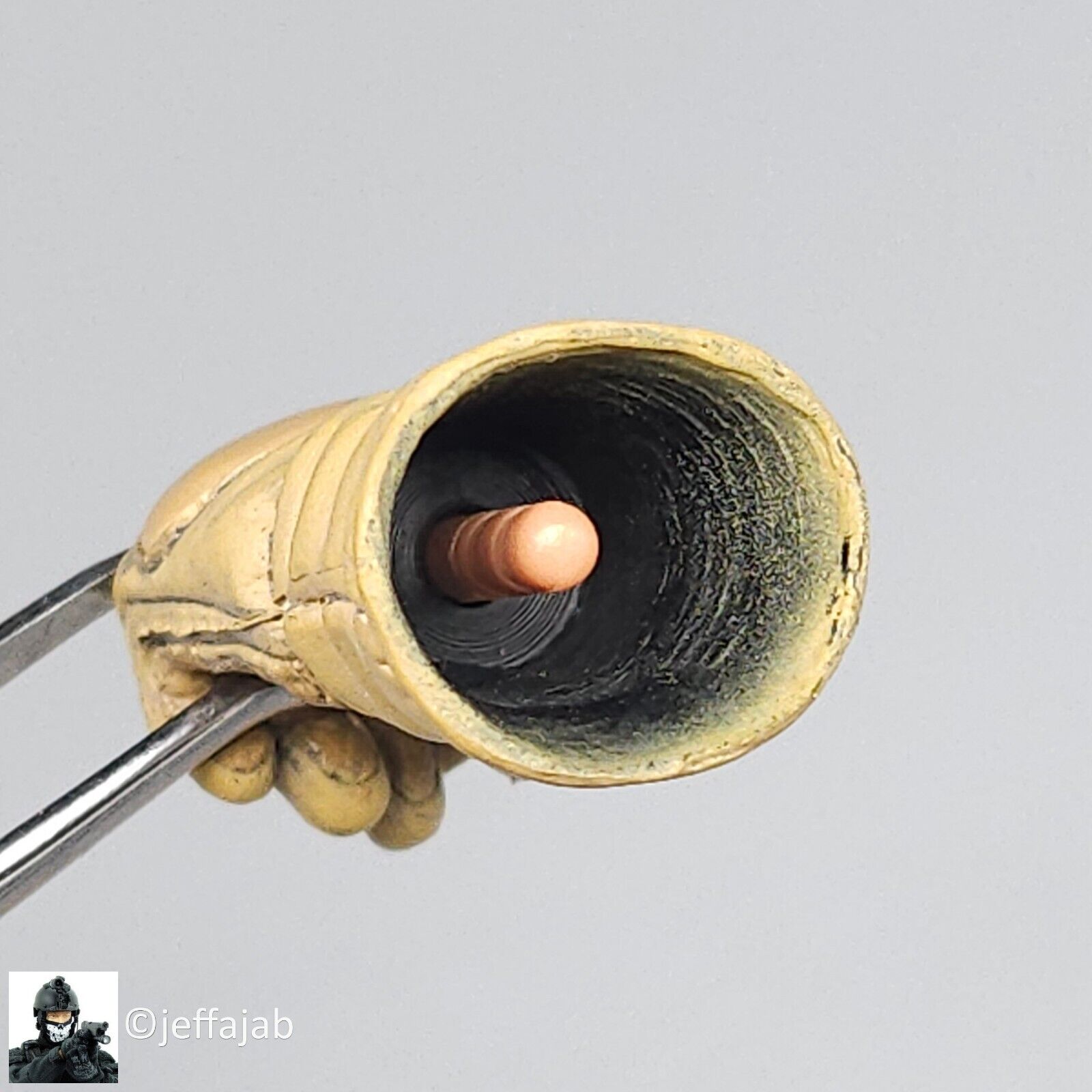 1:6 scale BBI 101st Airborne Jerry Ellis Tan Gloved Hands for 12" Figures