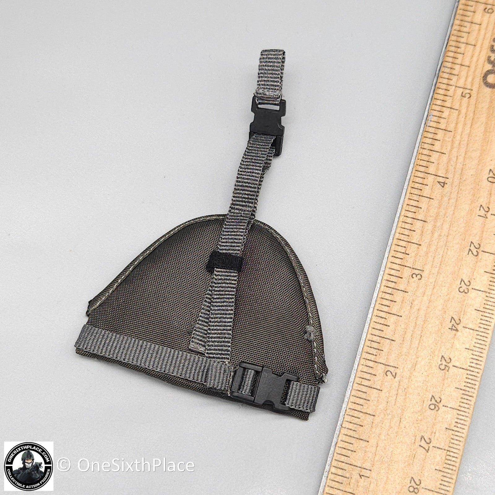 1:6 scale Easy & Simple ZERT Juggernaut Sully Gray Leg MOLLE Panel (x1)