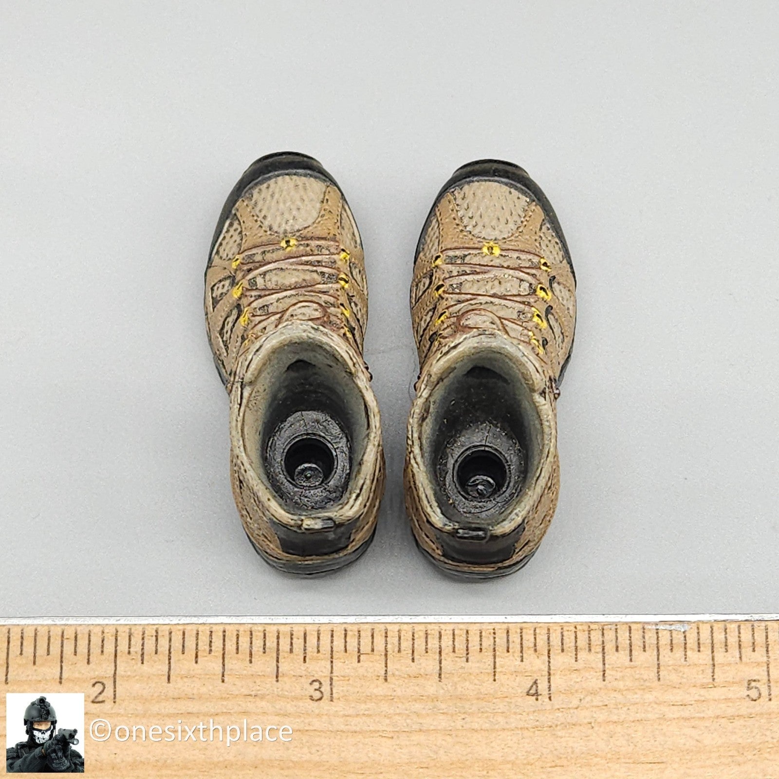 1:6 scale Easy & Simple Merrell Moab Hiking Boots (Peg Type) for 12" Figures