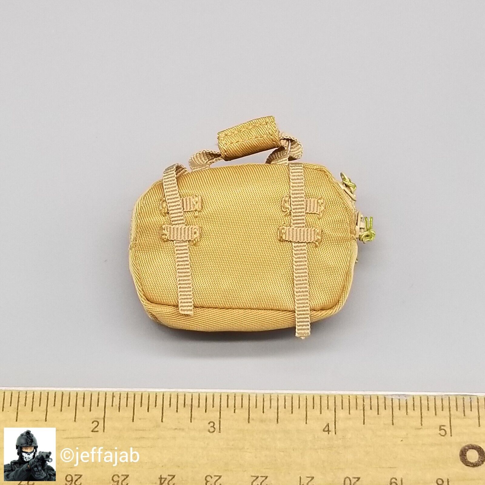 1:6 Scale Flagset Female USMC Dog Trainer Large Tan Utility Pouch for 12" Figure