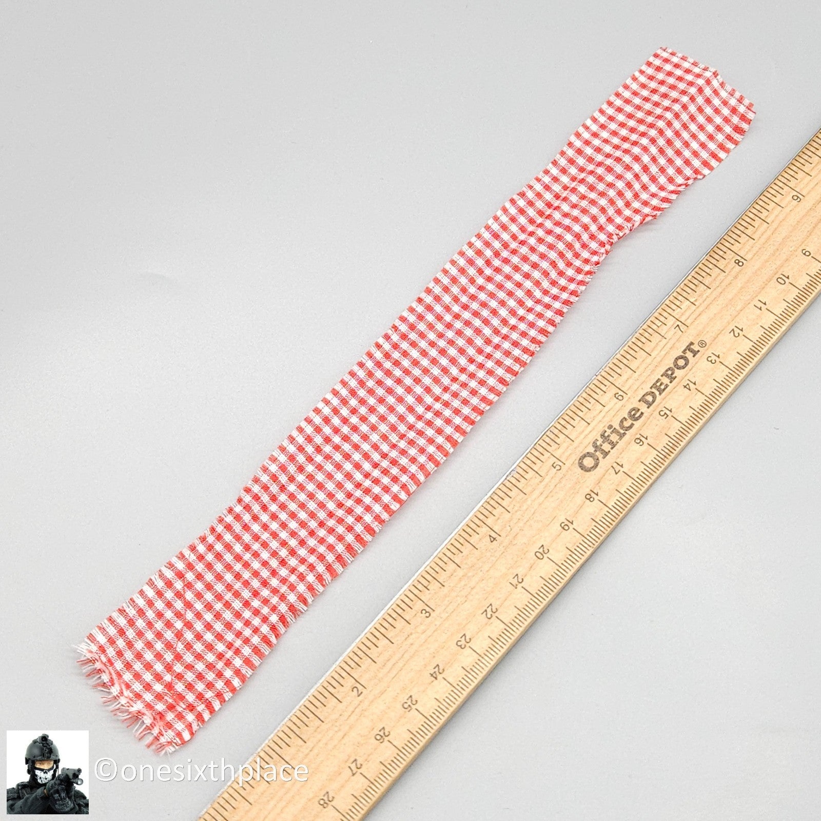 1:6 scale BBI Delta Force Striker Red Checkered Scarf for 12" Figures