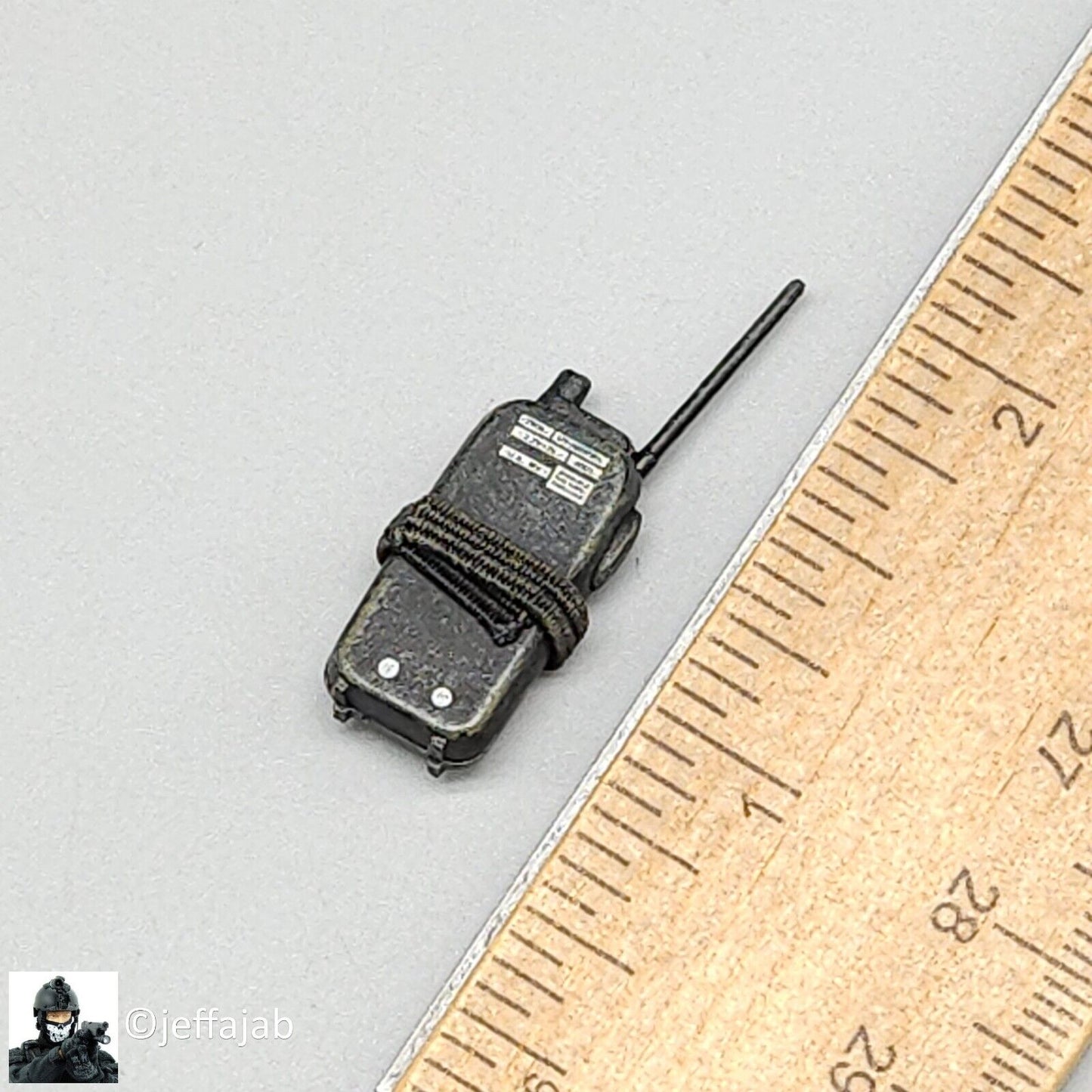 1:6 Hot Toys USMC Operation Iraqi Freedom Sniper ICOM ISR Radio for 12" Figures