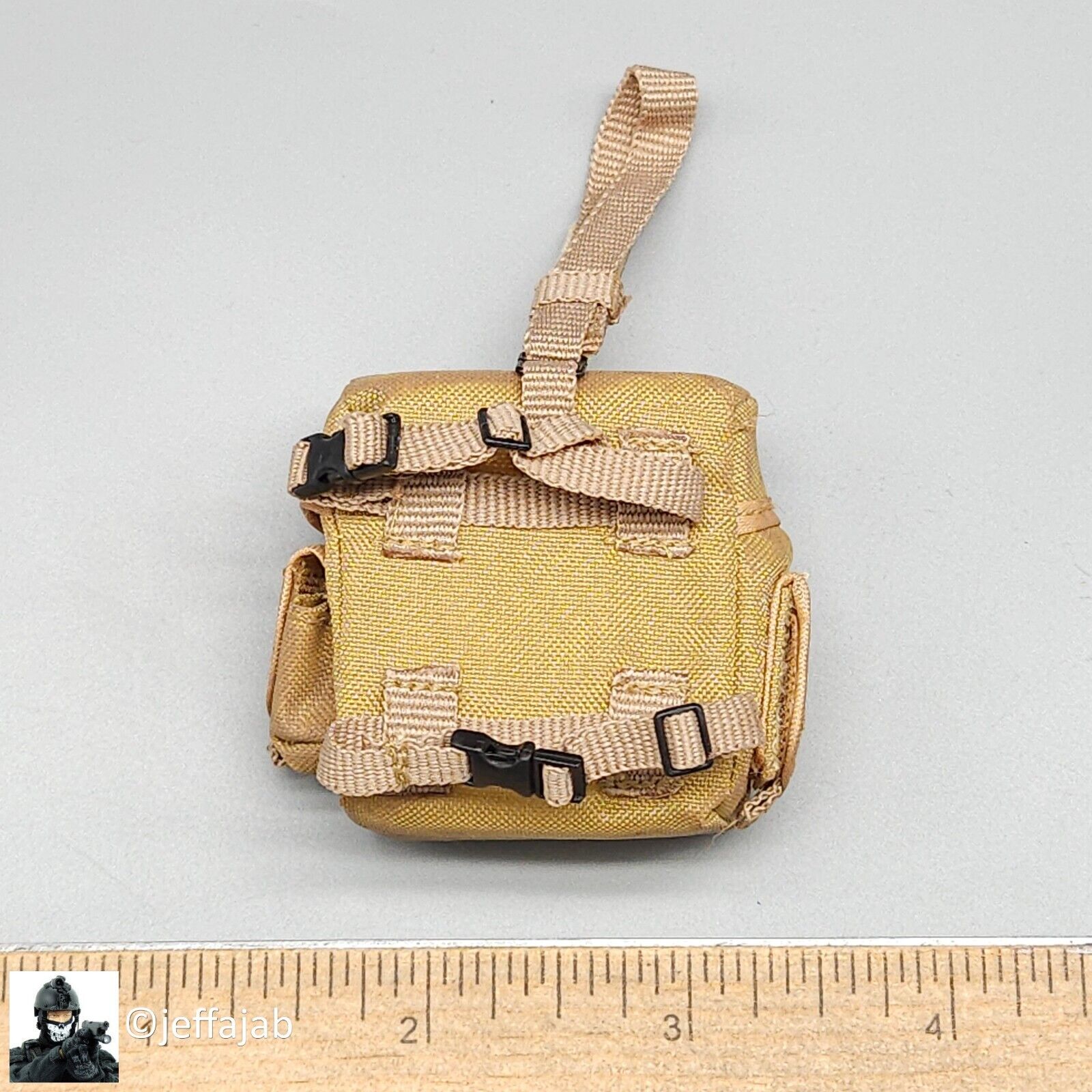 1:6 Hot Toys USMC Operation Iraqi Freedom Sniper Gas Mask Pouch for 12" Figures