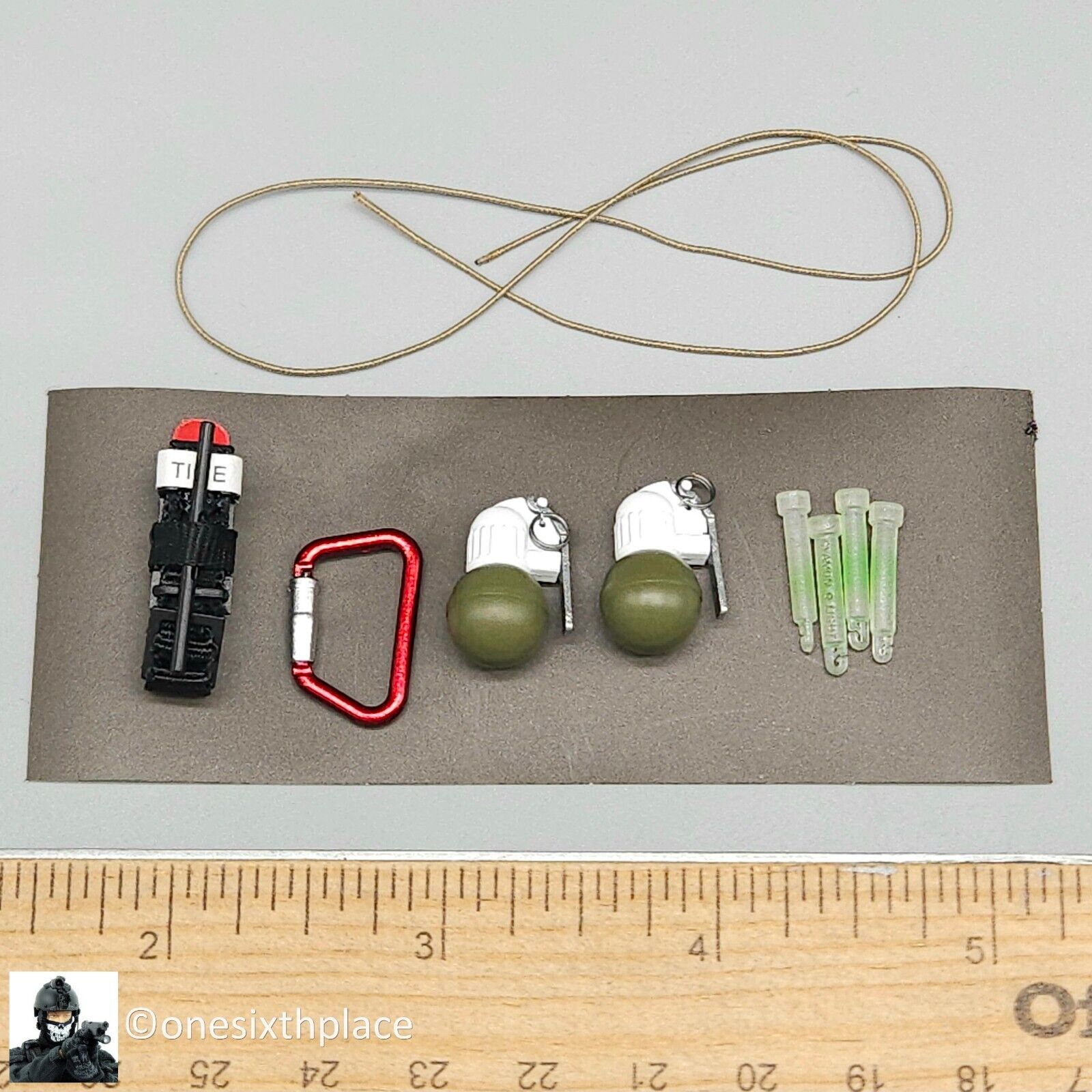 1:6 Easy & Simple Russian Rapid Response Unit SOBR Grenade Tourniquet Carabiner