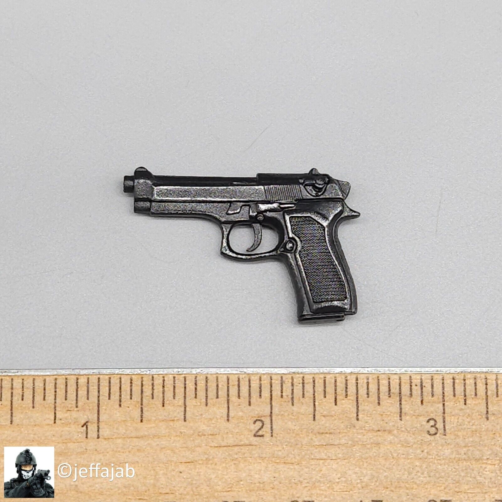 1:6 scale Hot Toys DEVGRU M9 Pistol for 12" Figures PMC CIA Army