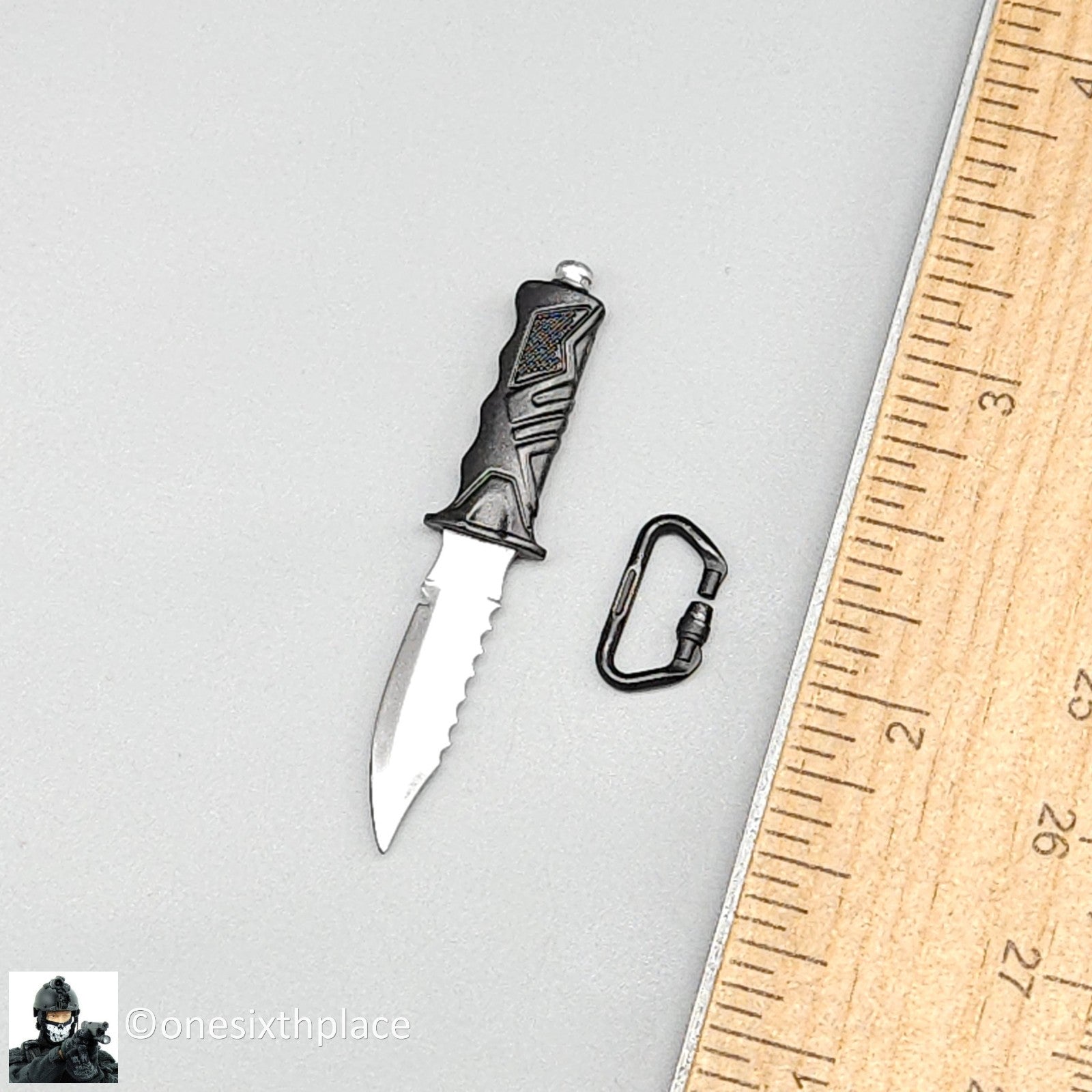 1:6 scale Hot Toys Deadpool 2 Cable Knife & Carabiner for 12" Figures MMS583