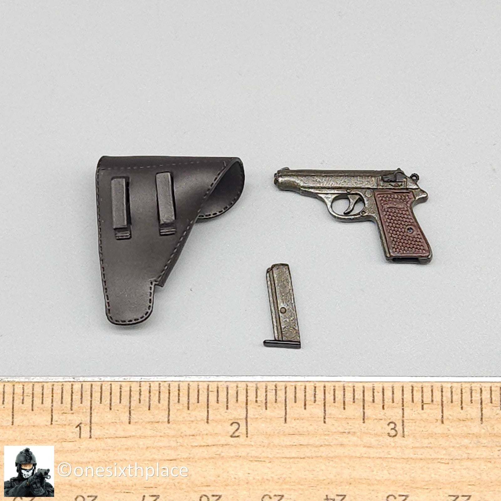 1:6 Dragon WWII German Elite Officer Walther PPK Pistol w/ Holster 12" Figures