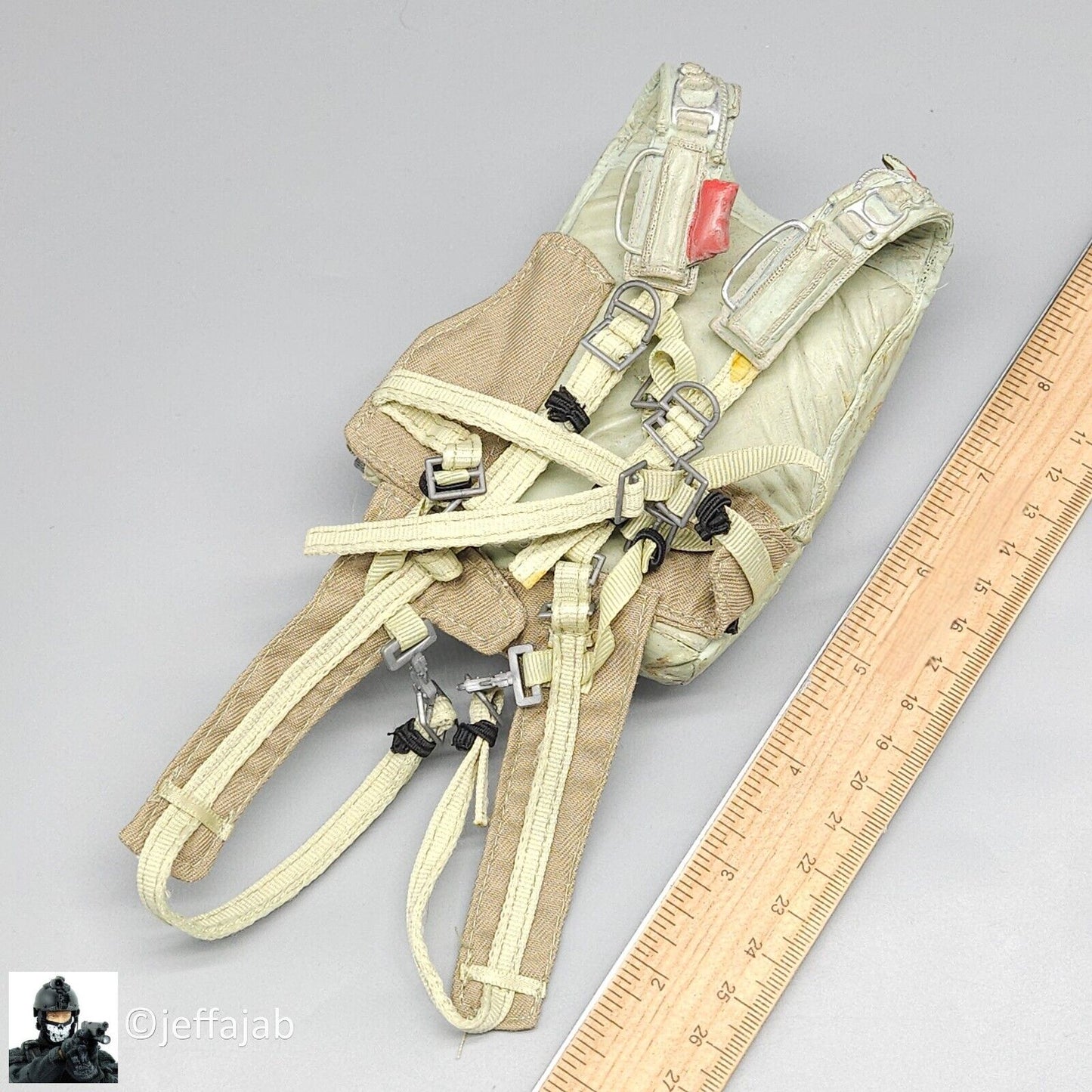 1:6 Ultimate Soldier Navy SEAL HALO Molded Parachute Pack for 12" Figures