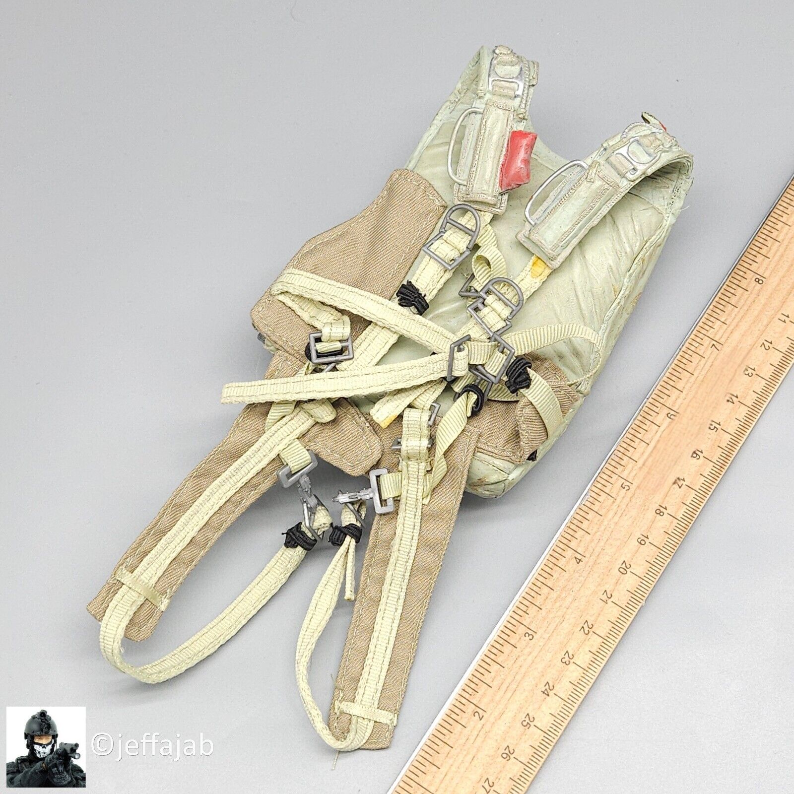 1:6 Ultimate Soldier Navy SEAL HALO Molded Parachute Pack for 12" Figures