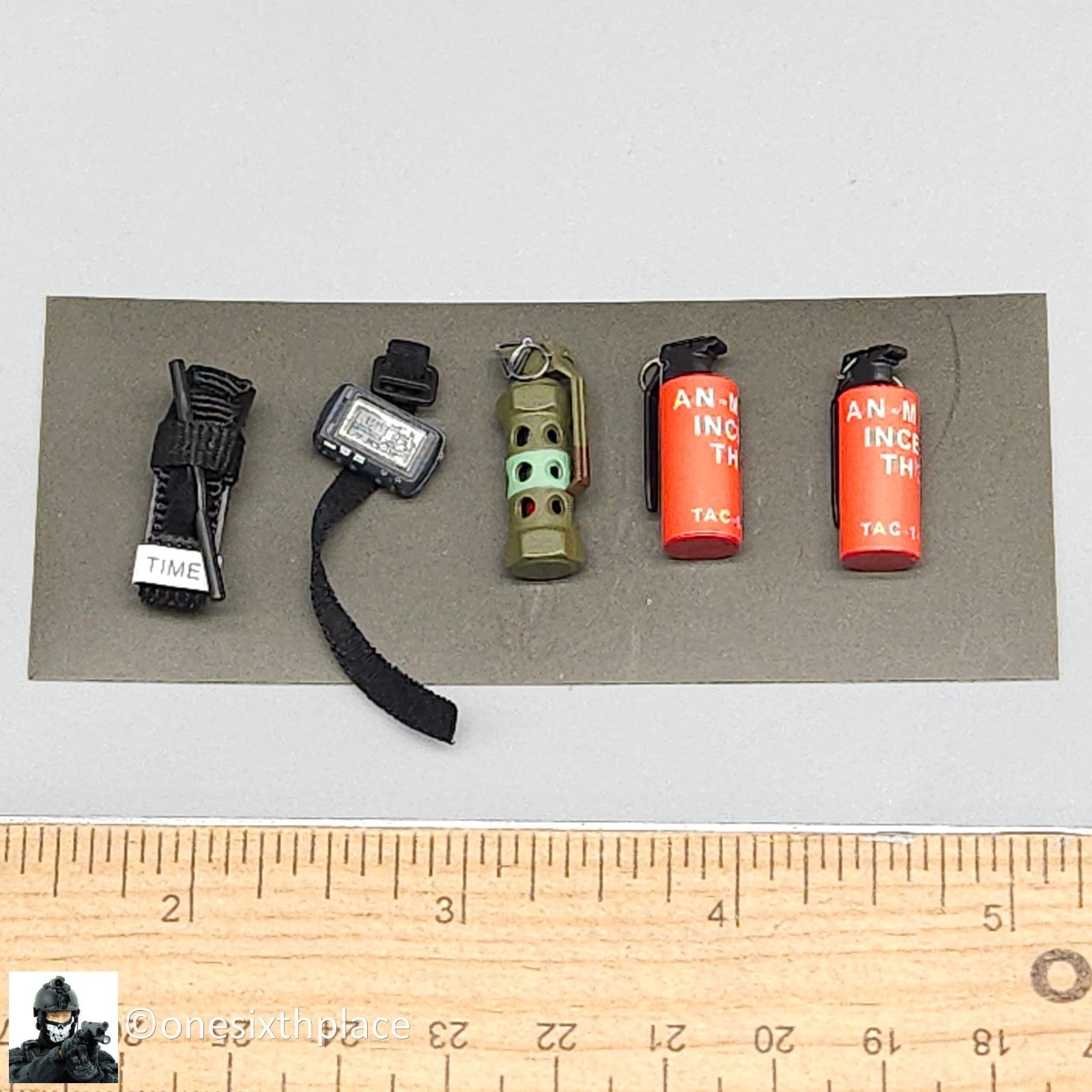 1:6 scale Easy & Simple PMC Weapon Specialist Grenade GPS Tourniquet Tape Set