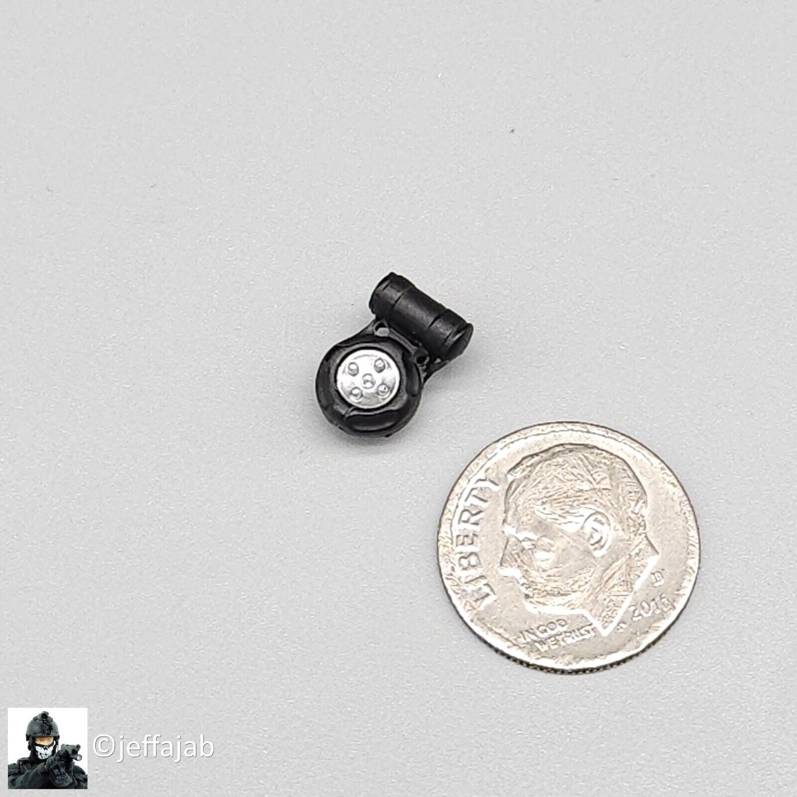 1:6 scale BBI US Army 10th Mountain Div Lucas Helmet Strobe for 12" Figures