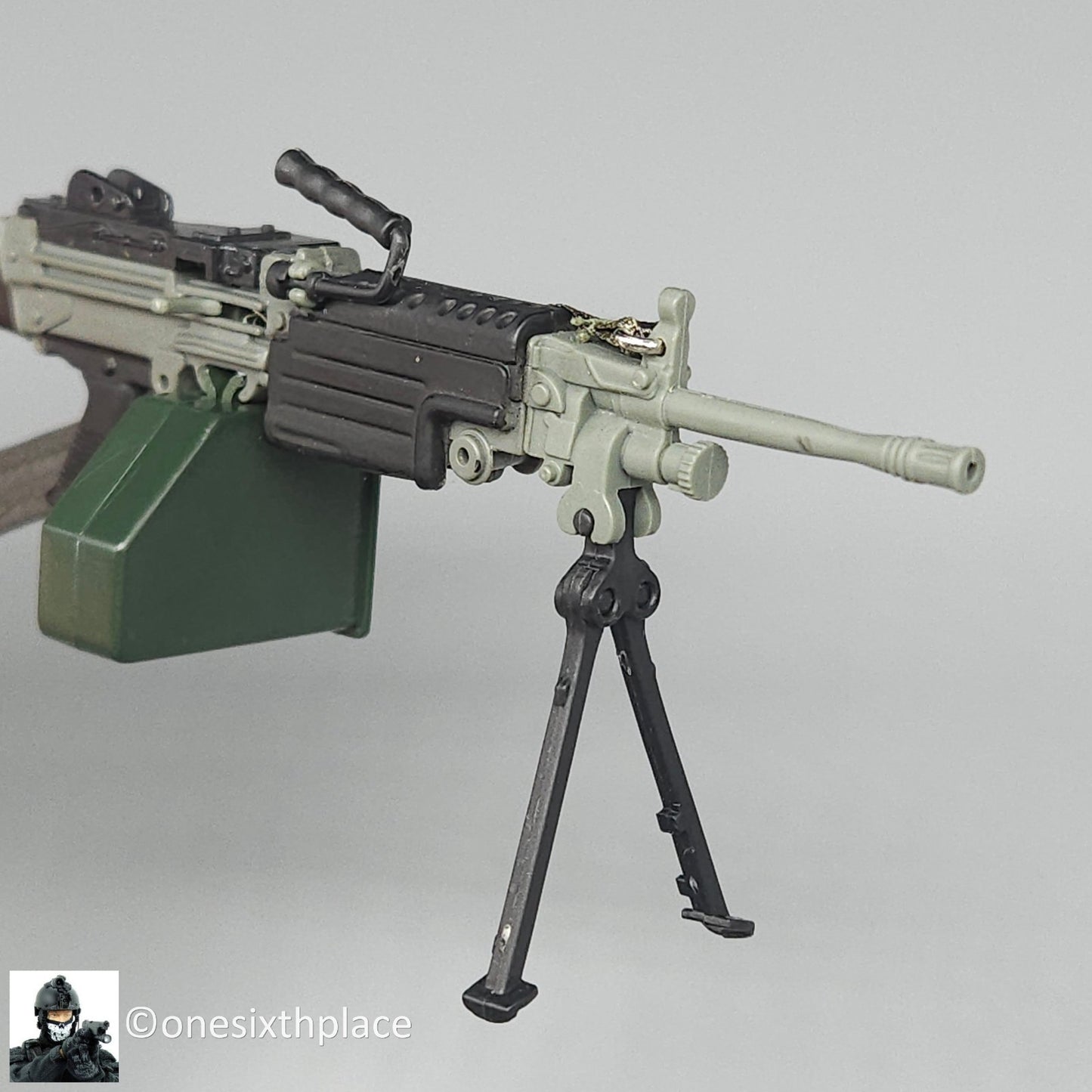 1:6 scale Hasbro GI Joe M249 SAW Machine Gun for 12" Figures