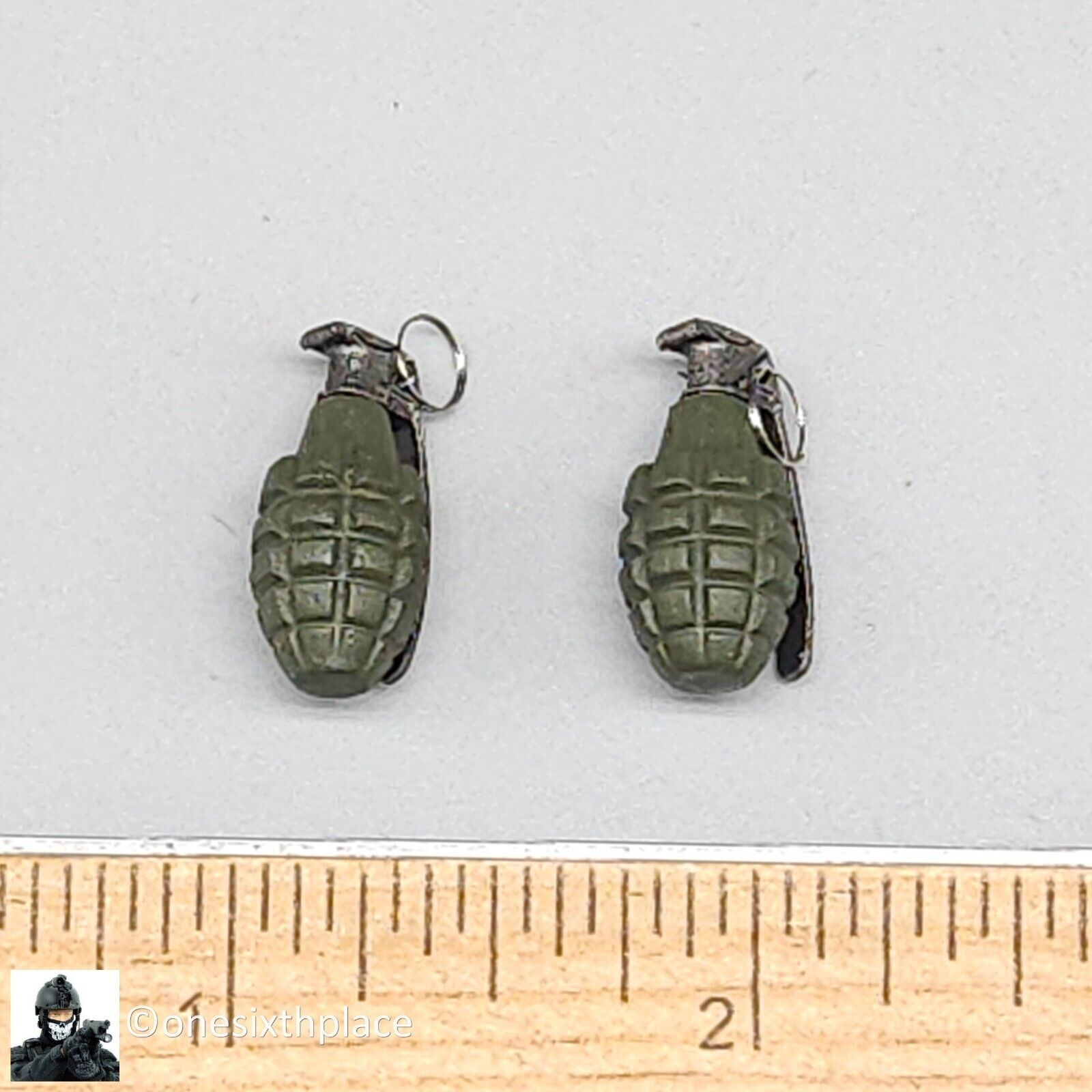 1:6 scale Ujindou WWII US Armored Infantryman Metal MK2 Grenades (x2) 12" Figure