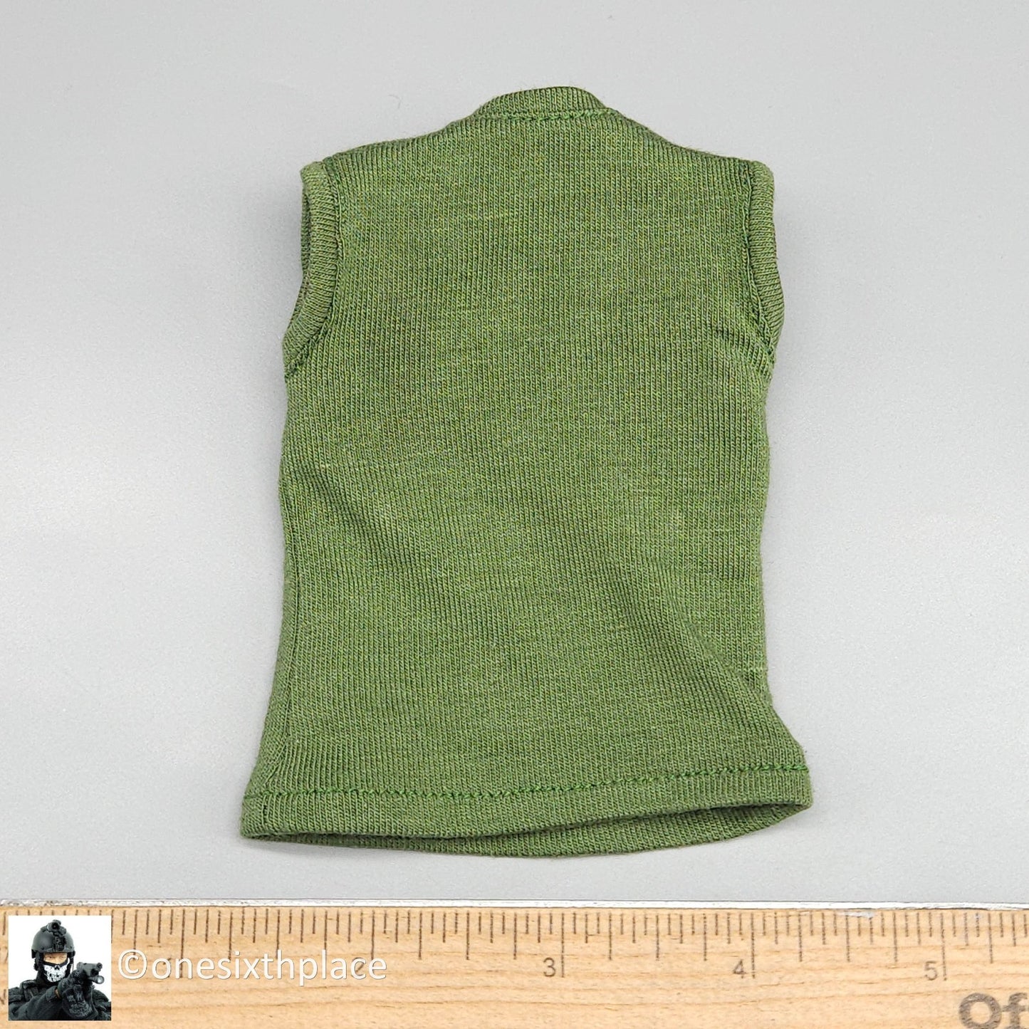 1:6 scale General's Armoury US Marines Green Padded T-Shirt for 12" Figures