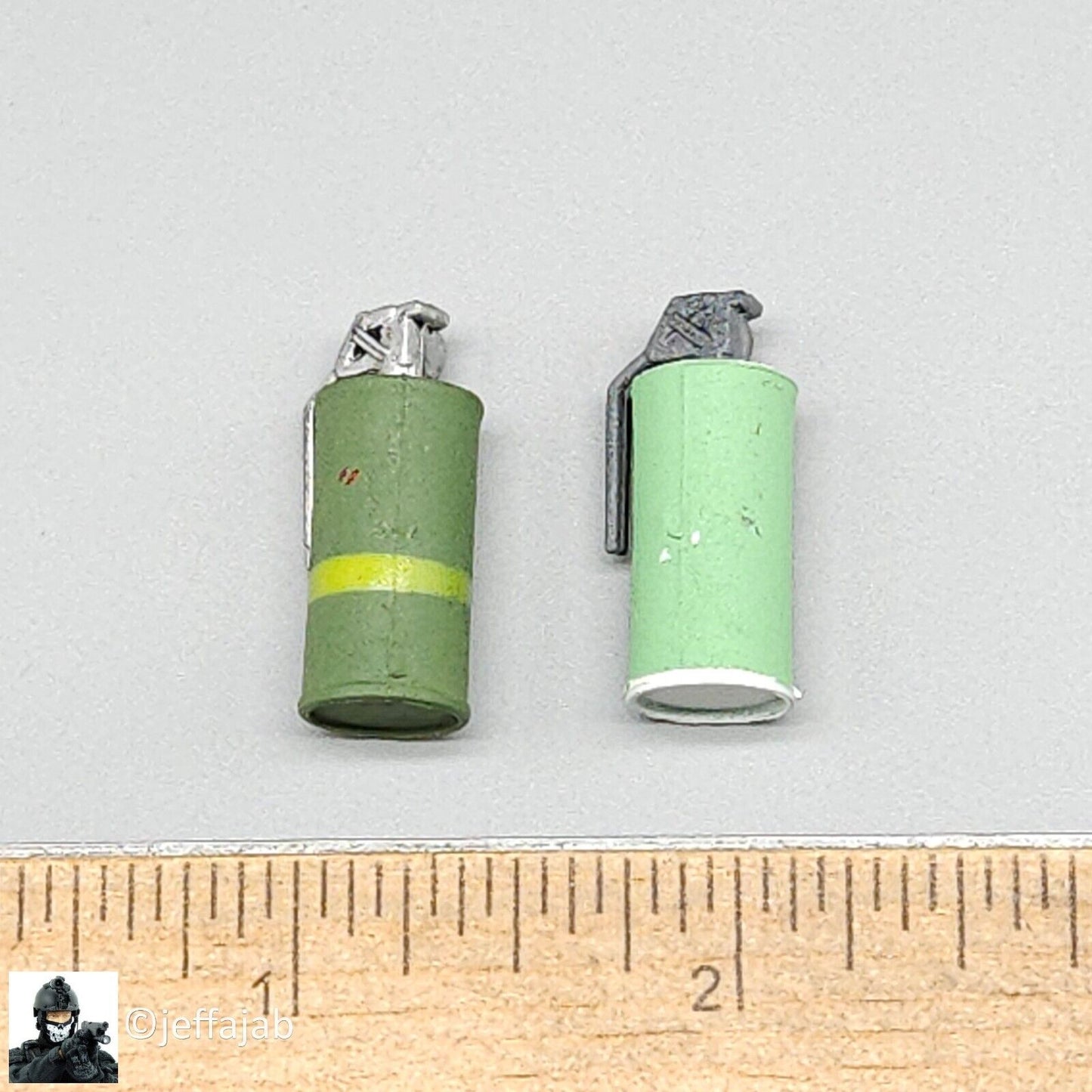 1:6 scale Ultimate Soldier Vietnam US Army Sniper Smoke Grenades (x2)