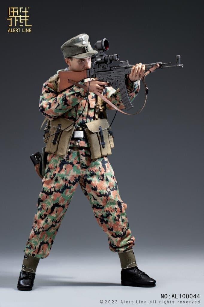 1:6 scale Alert Line WWII German Waffen SS Soldier 12" Figure 100044