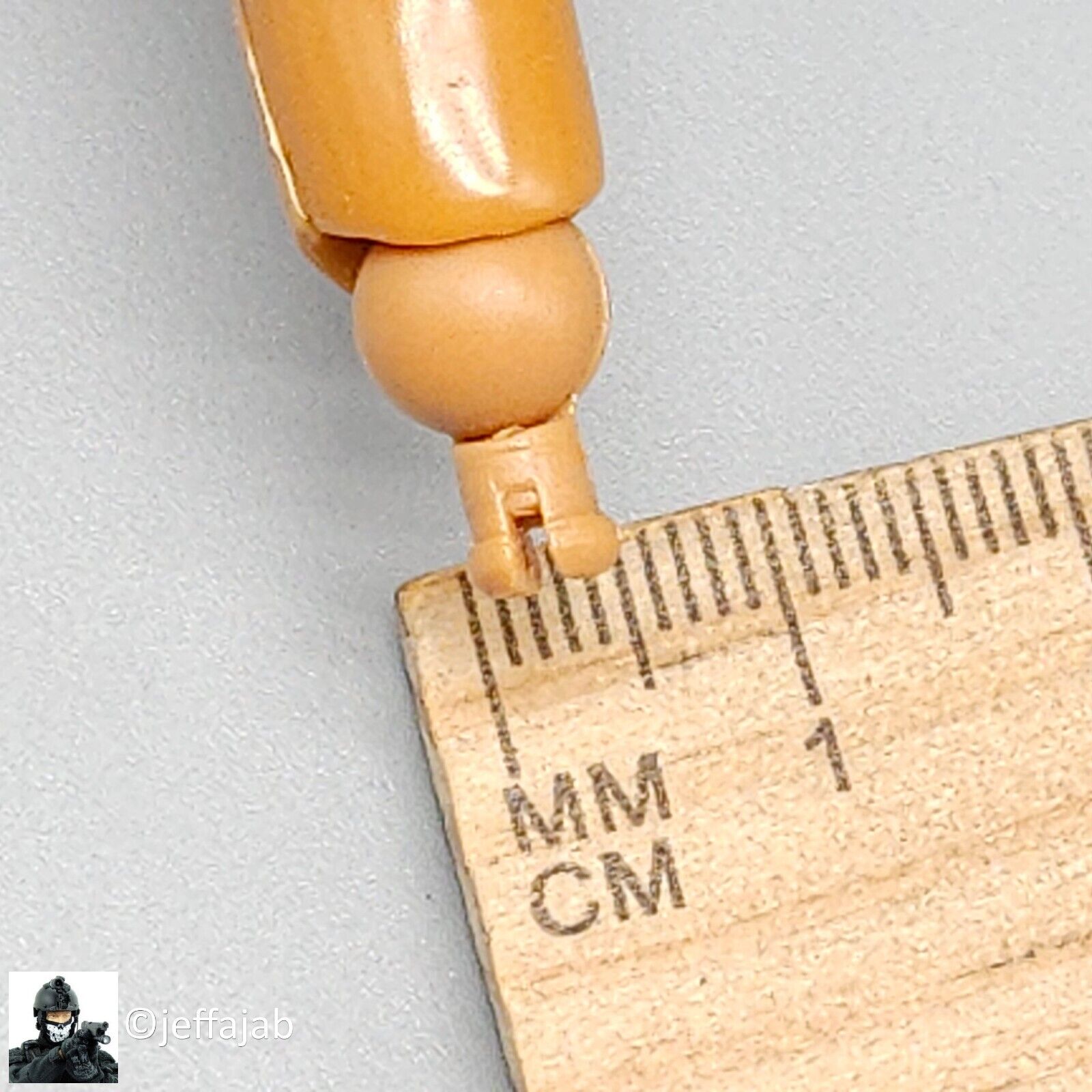 1:6 Hot Toys USMC Operation Iraqi Freedom Sniper Gloved Hands for 12" Figures