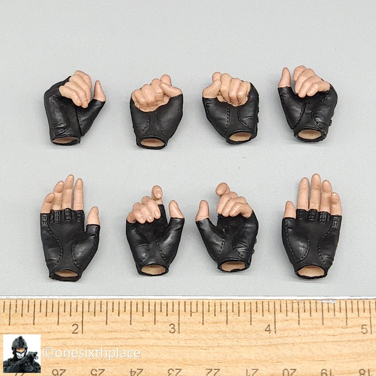 1:6 scale Hot Toys Avengers Endgame Black Widow Female Gloved Hands 12" Figures