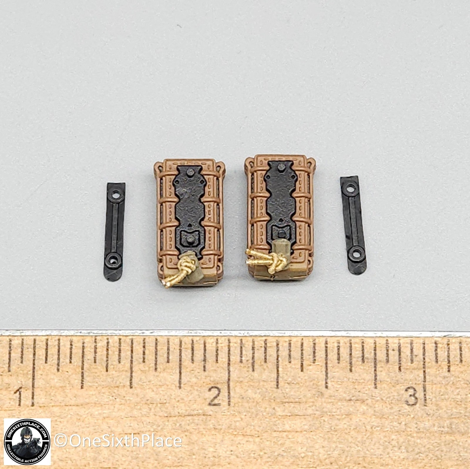 1:6 Easy & Simple Veteran Tactical Instructor Chapter II Tan PIstol Mag Pouches